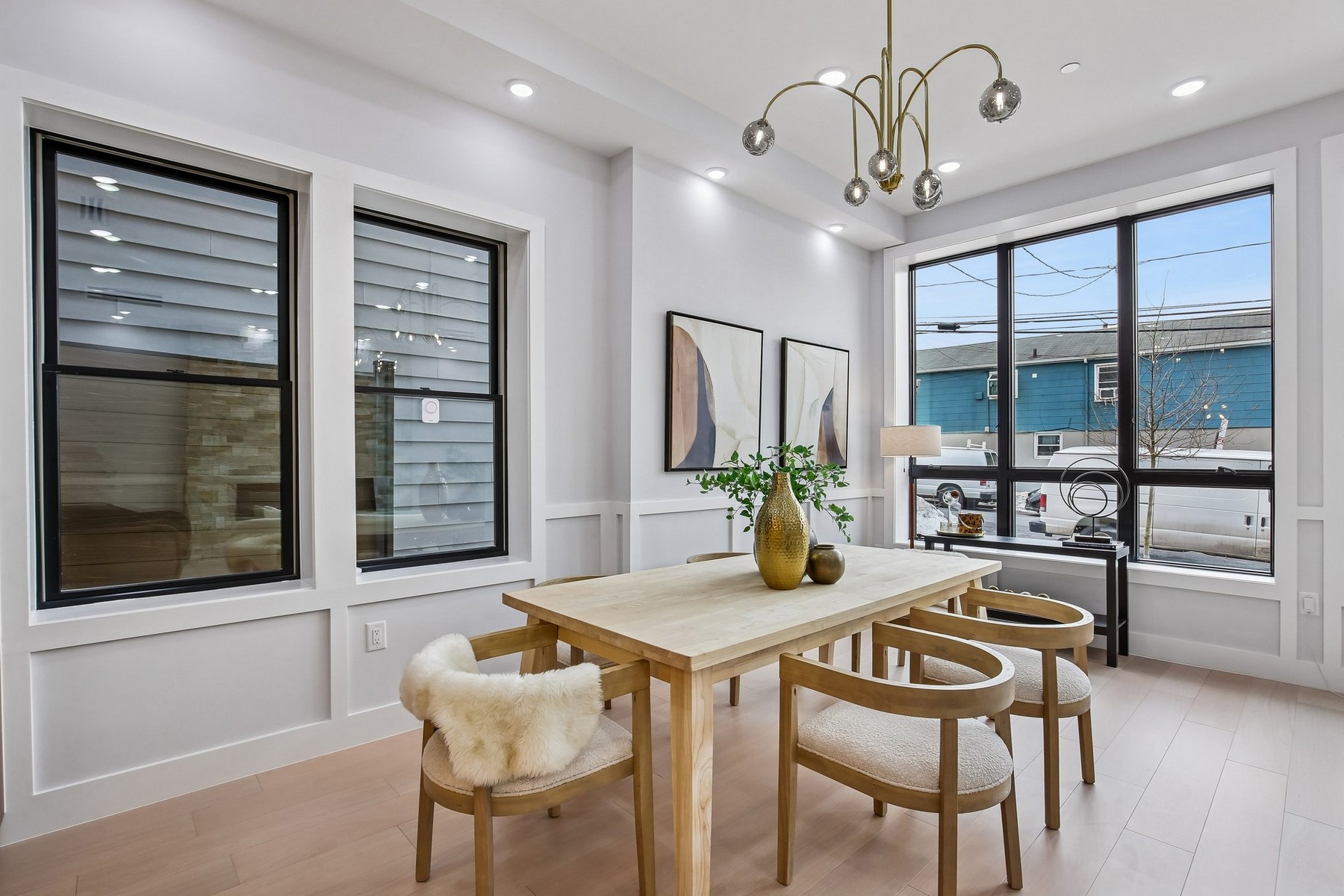 6 Elizabeth St Unit# 1