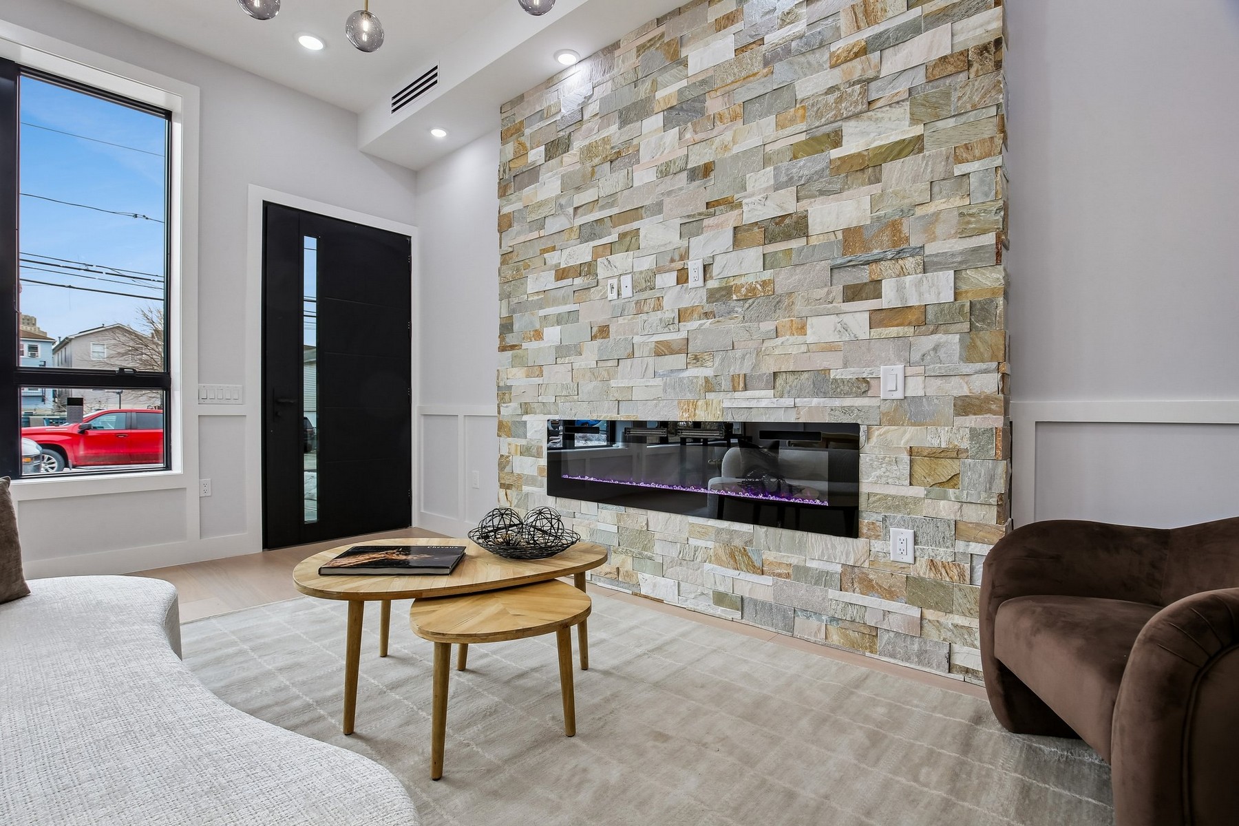 6 Elizabeth St Unit# 1