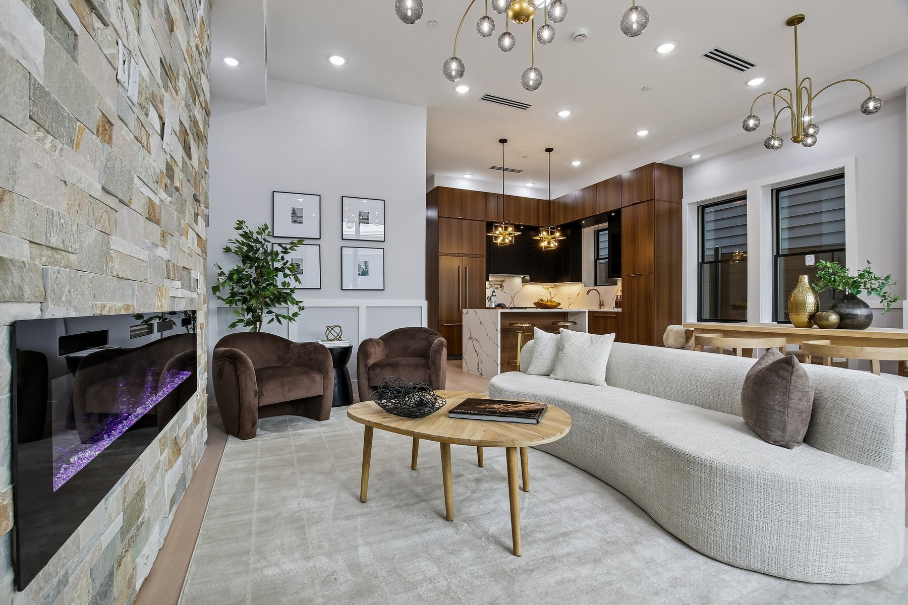 6 Elizabeth St Unit# 1