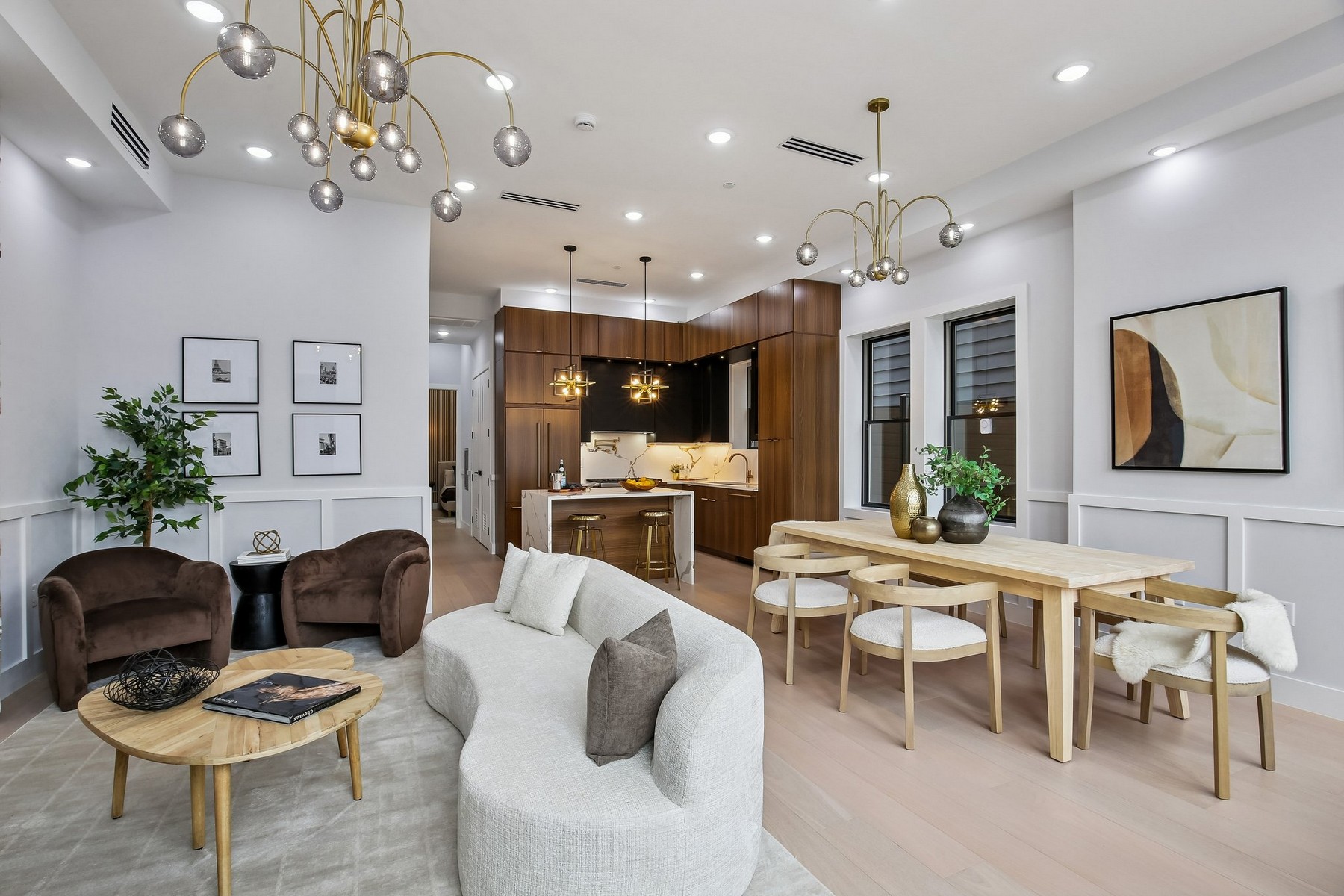 6 Elizabeth St Unit# 1