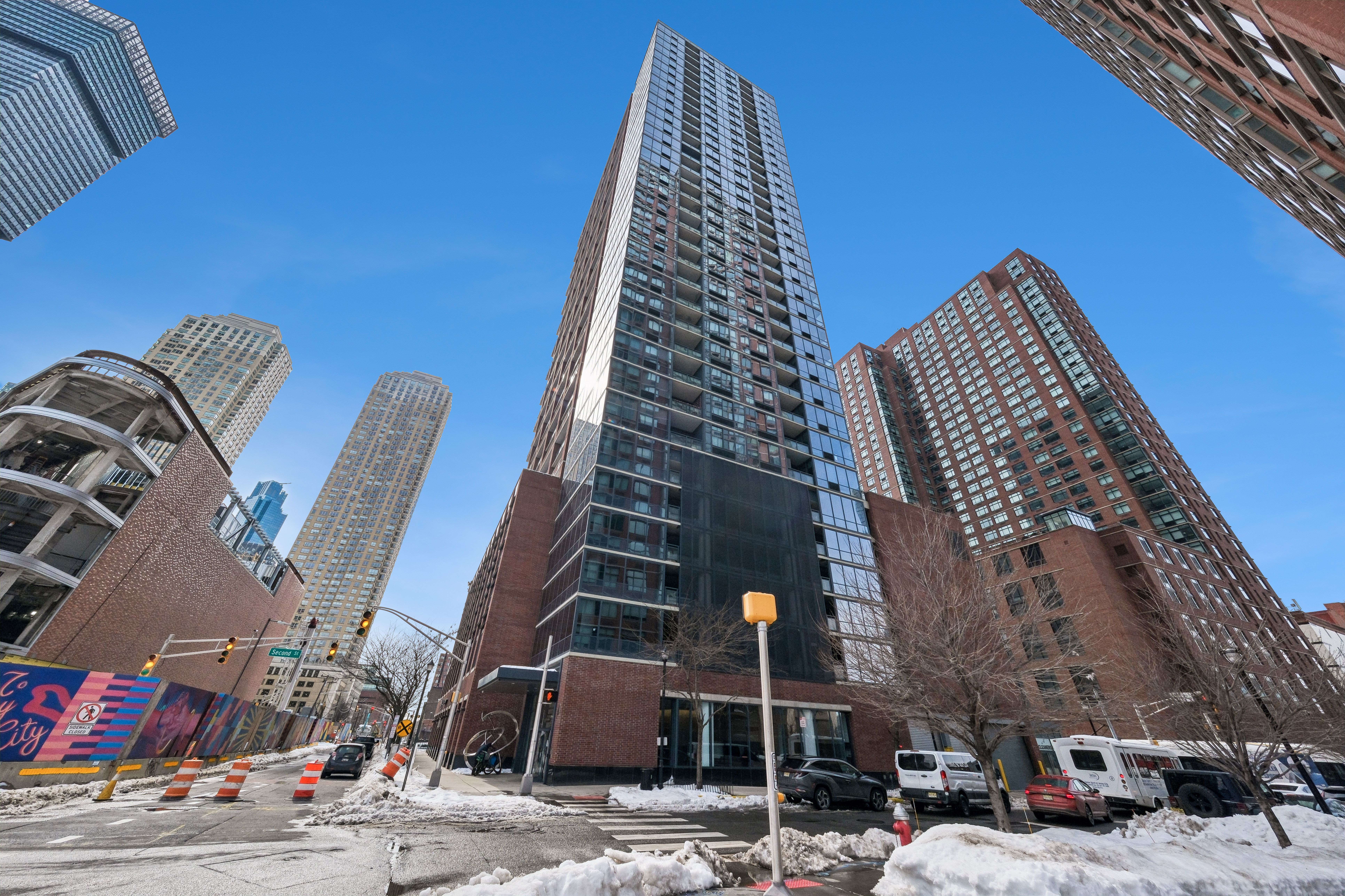 389 Washington Street 19F