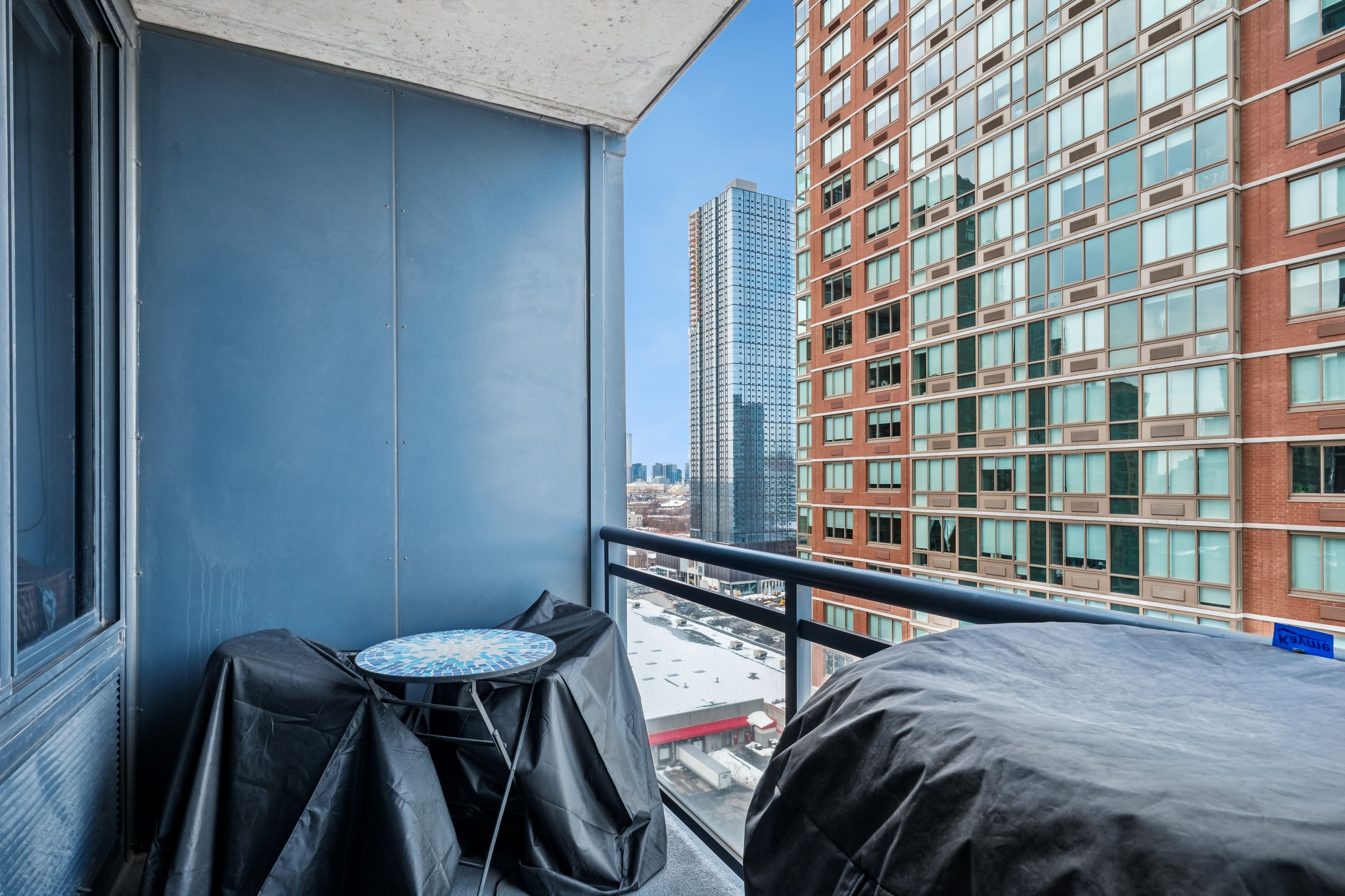 389 Washington Street 19F