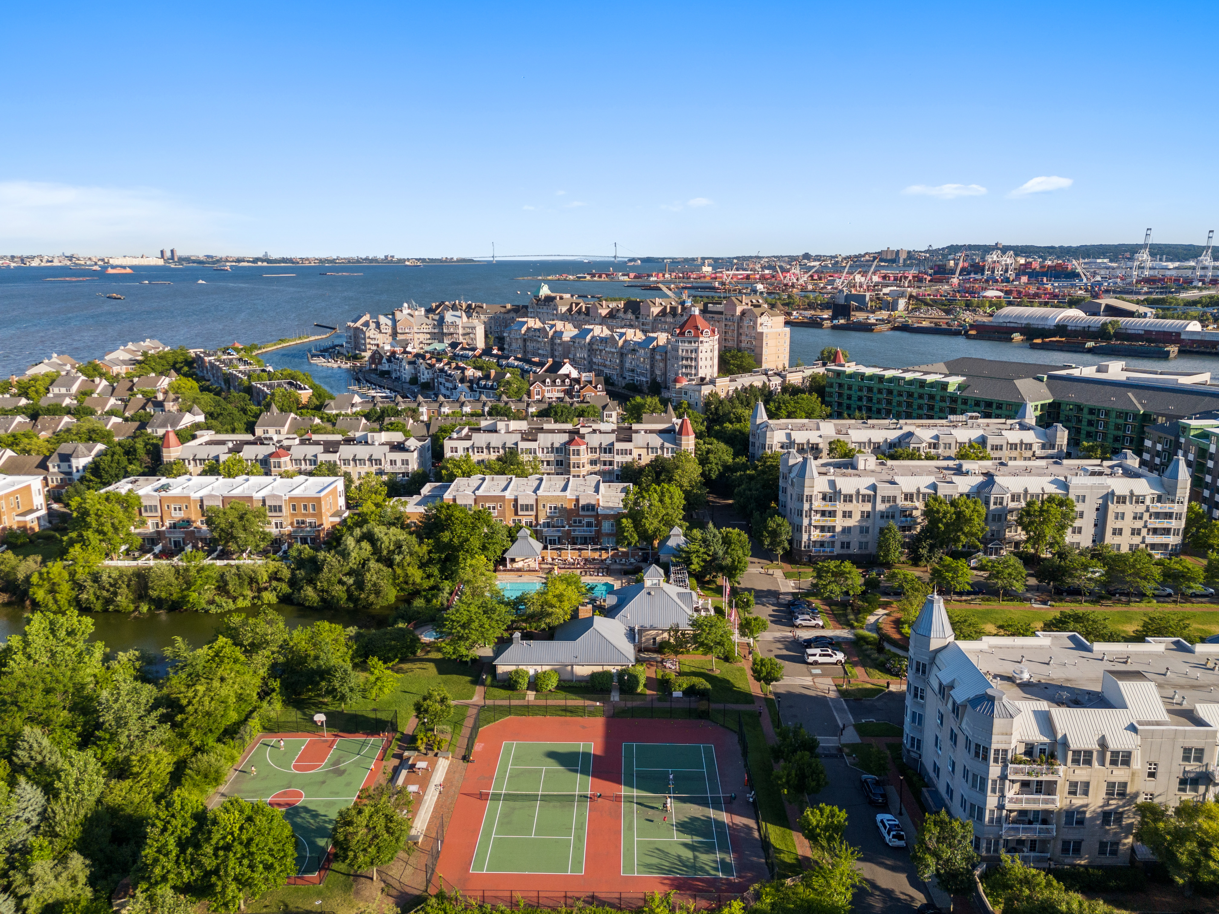 109 Shearwater Court East Unit 22