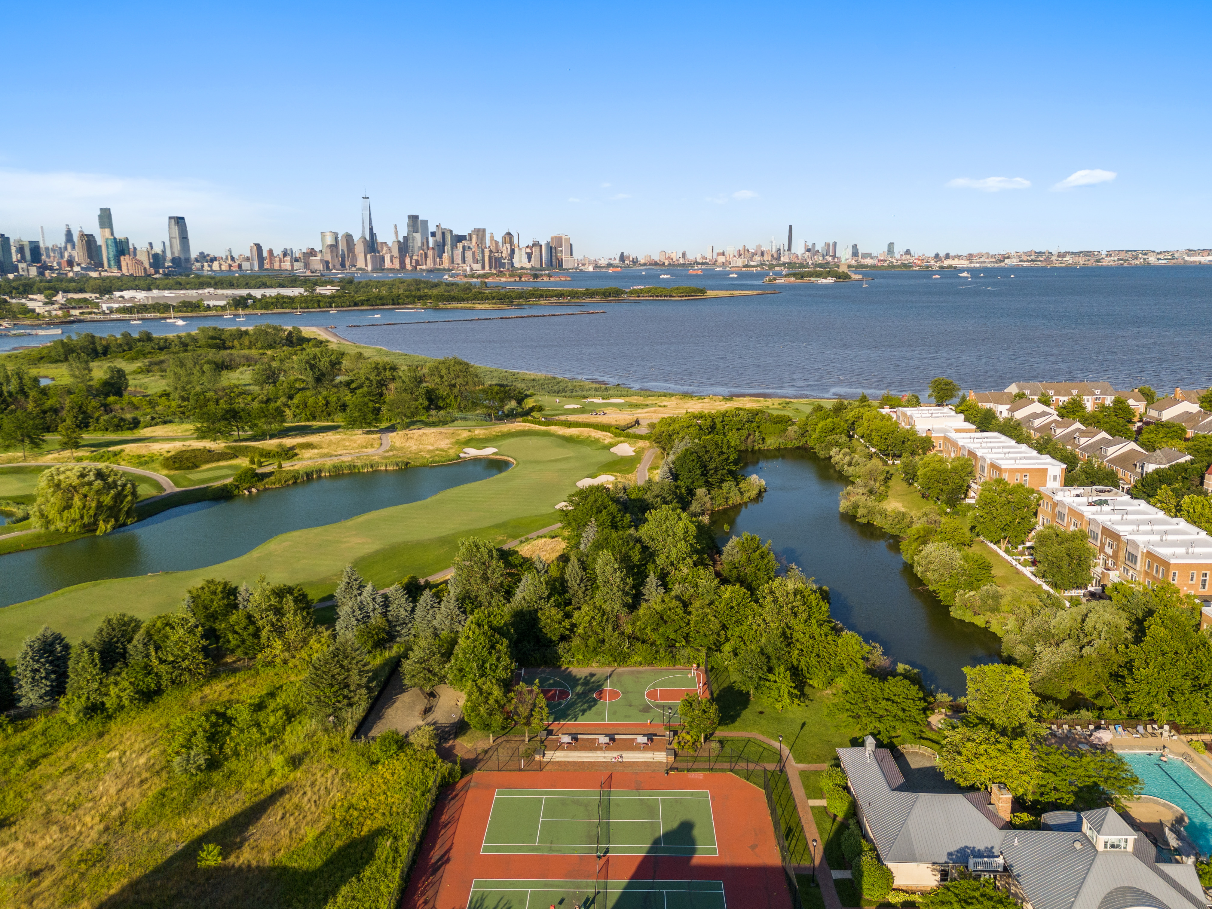 109 Shearwater Court East Unit 22