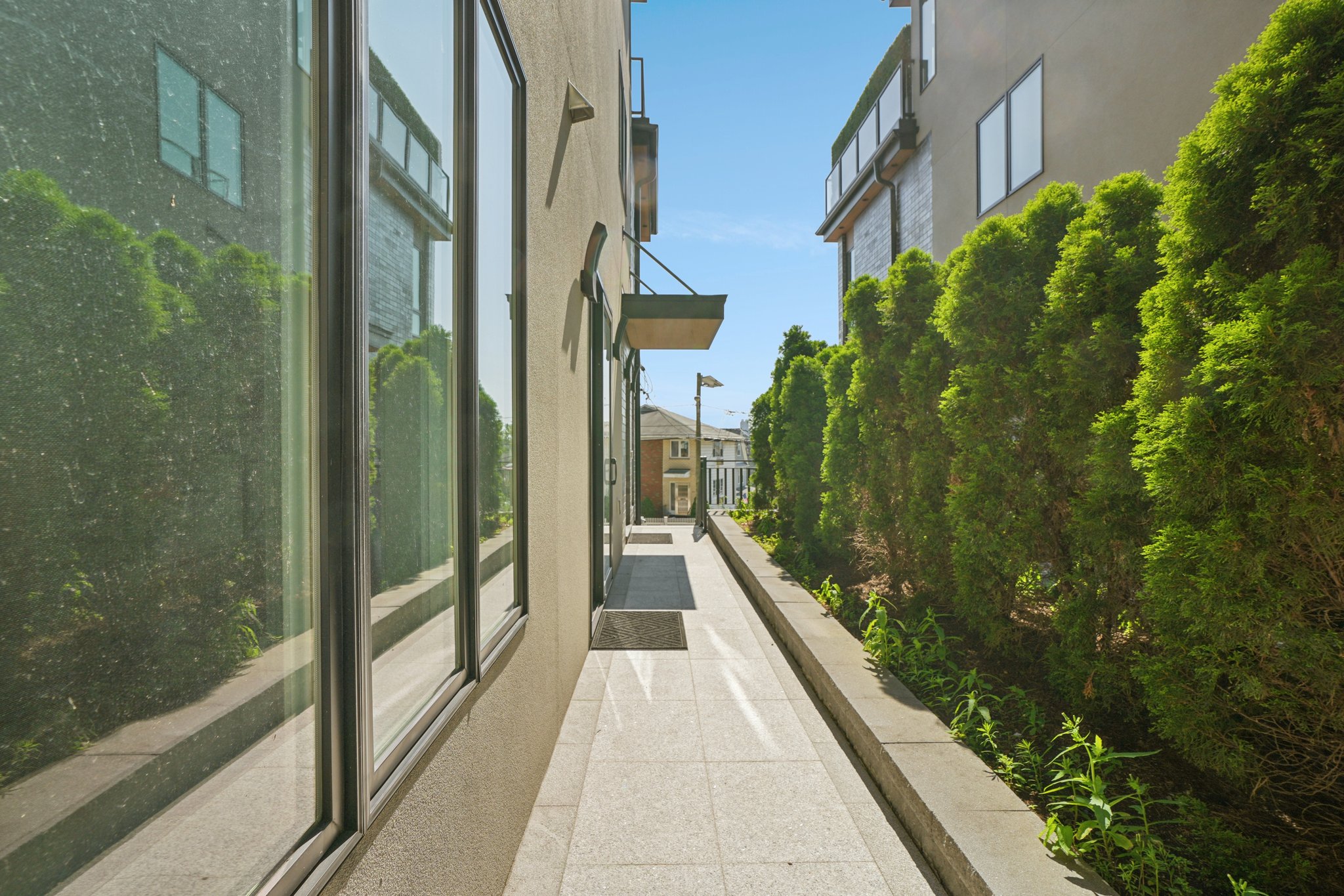 714 Undercliff Unit# 714