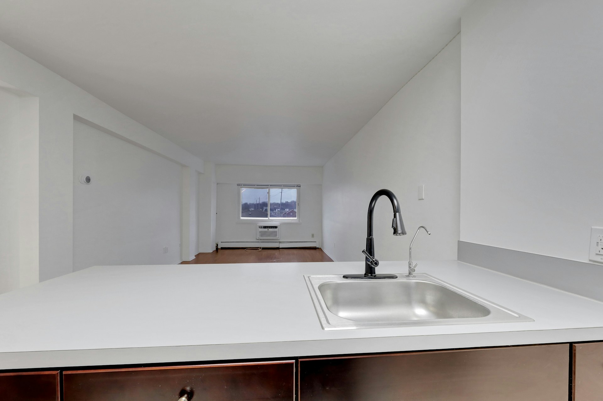 333 Grand Avenue 4E