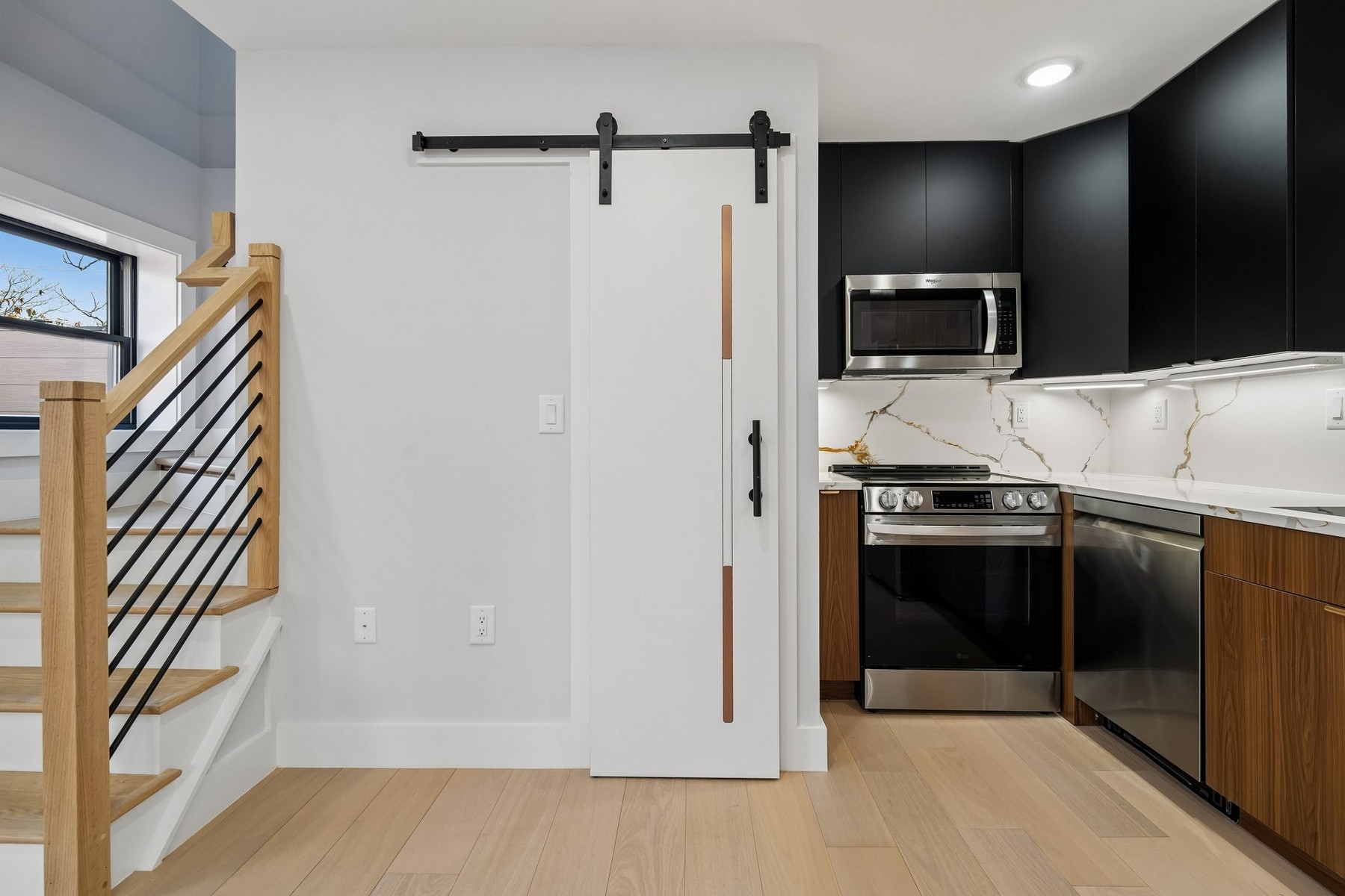 6 Elizabeth St Unit# A
