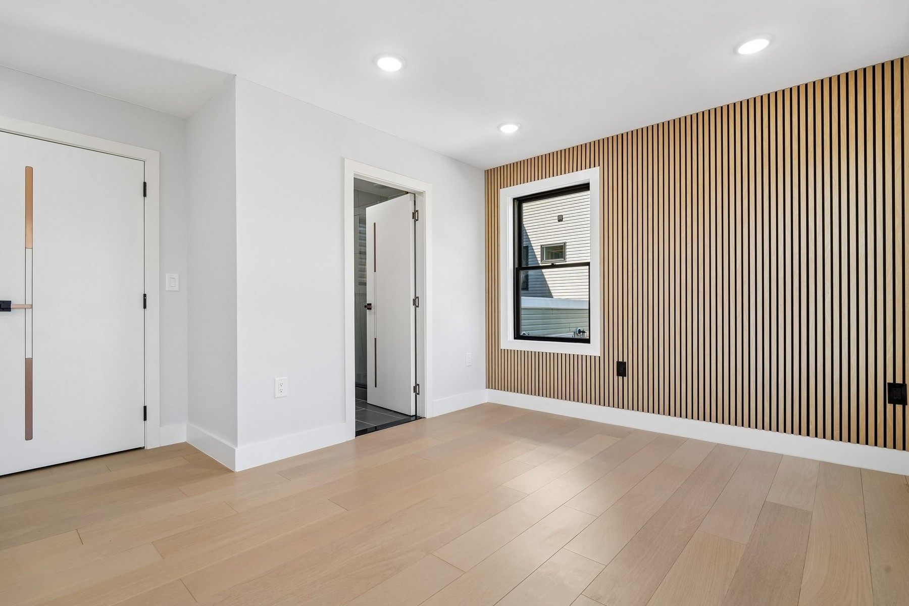 6 Elizabeth St Unit# A