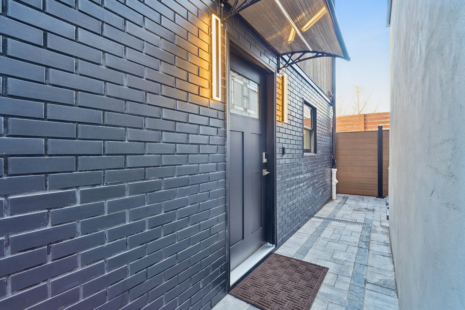 6 Elizabeth St Unit# A