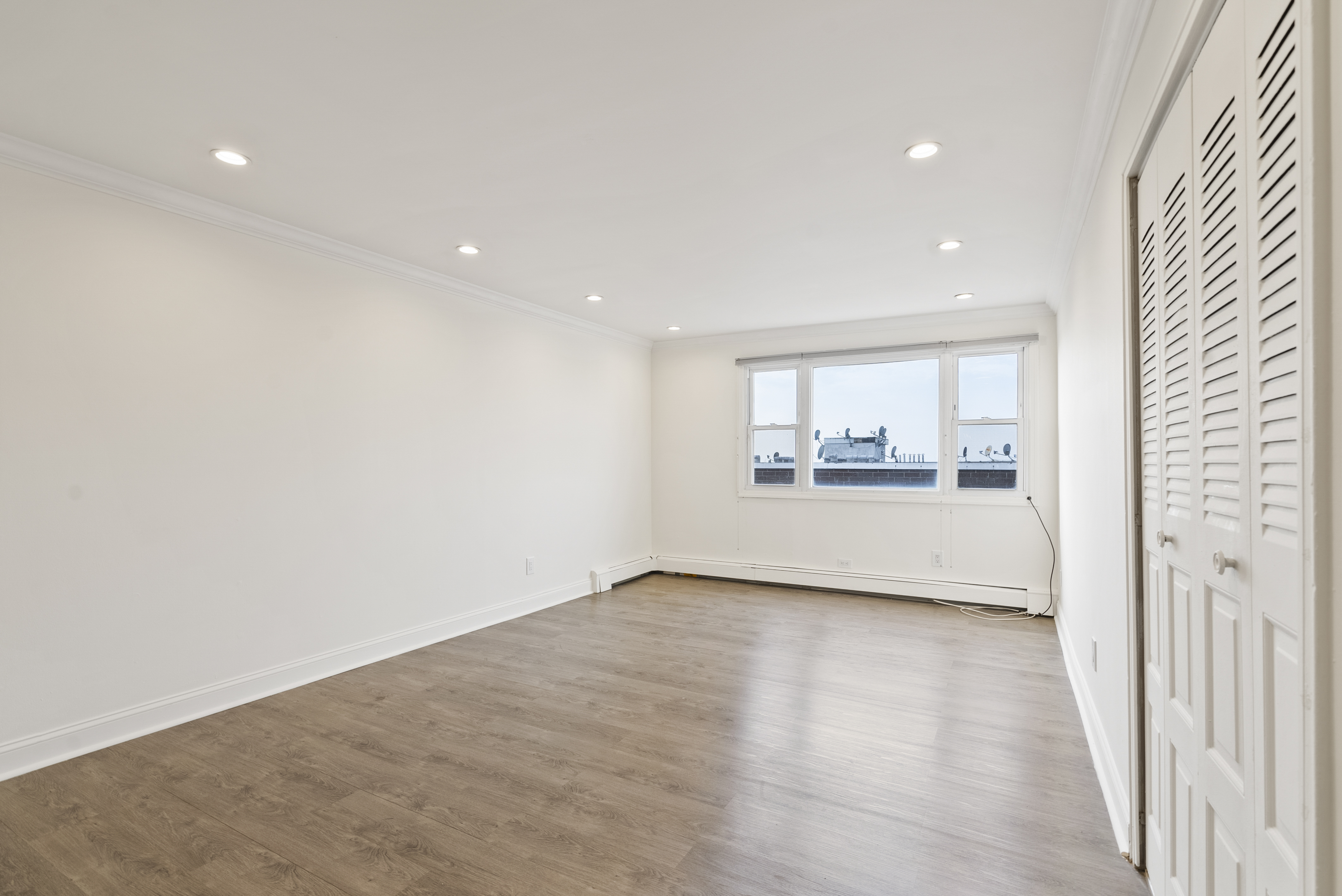 1901 John F. Kennedy Boulevard #312 