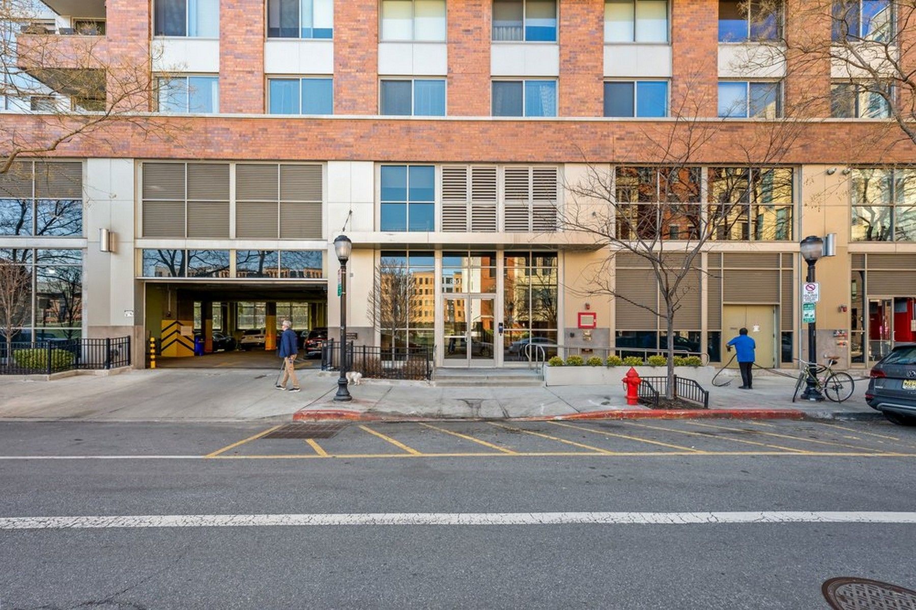 800 Jackson St Unit# 707