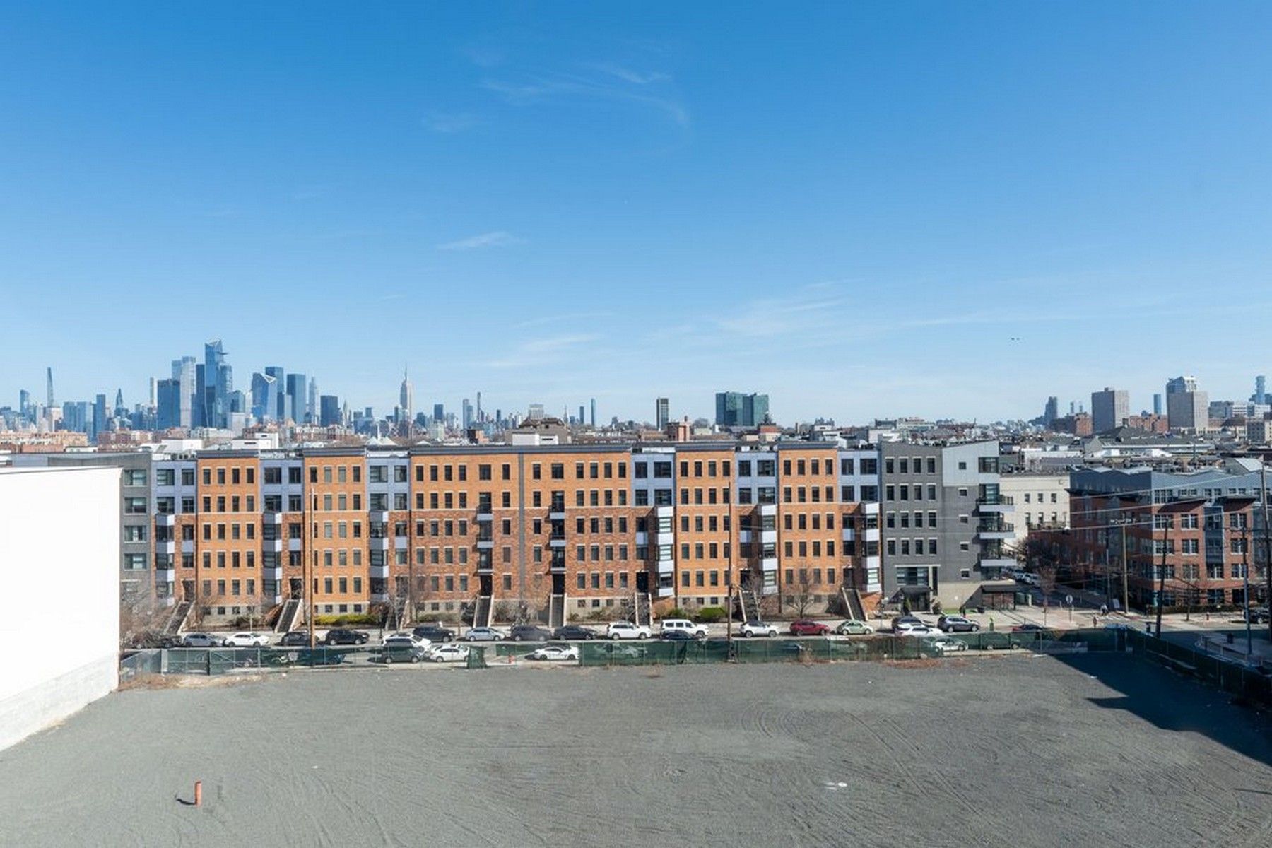 800 Jackson St Unit# 707