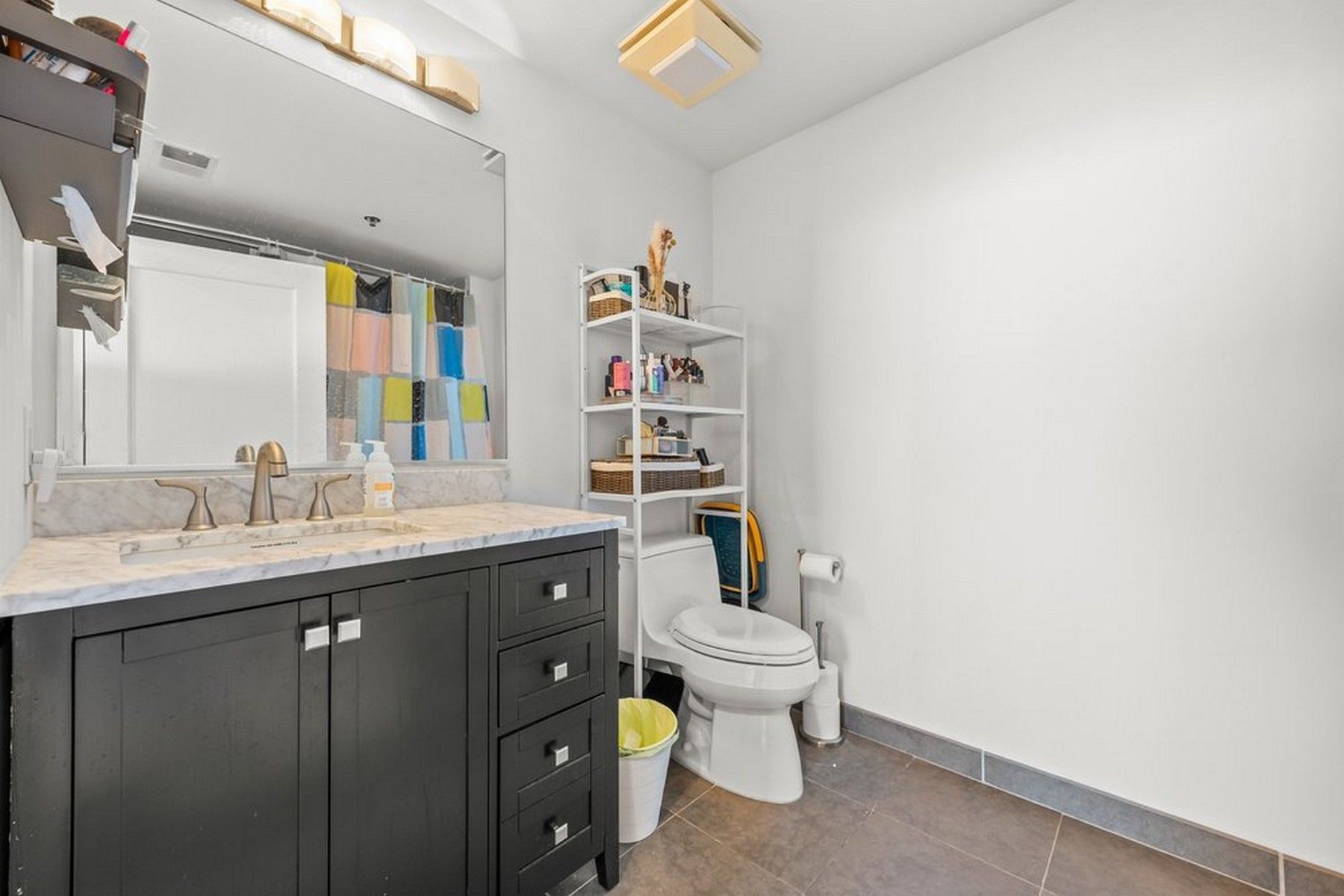 800 Jackson St Unit# 707