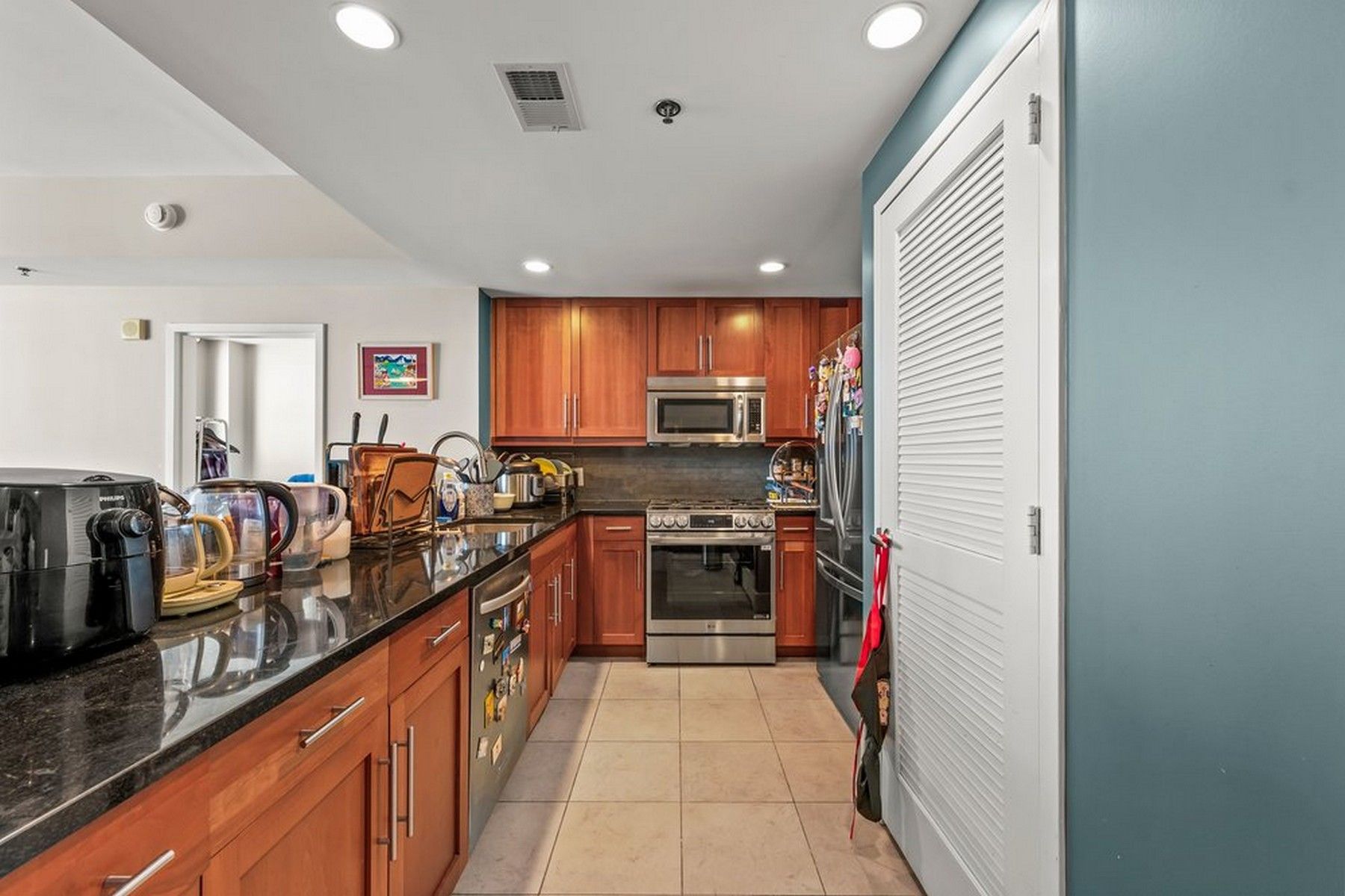 800 Jackson St Unit# 707