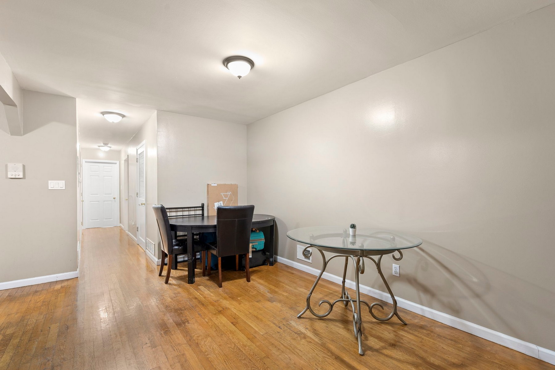 83 Oakland Ave 