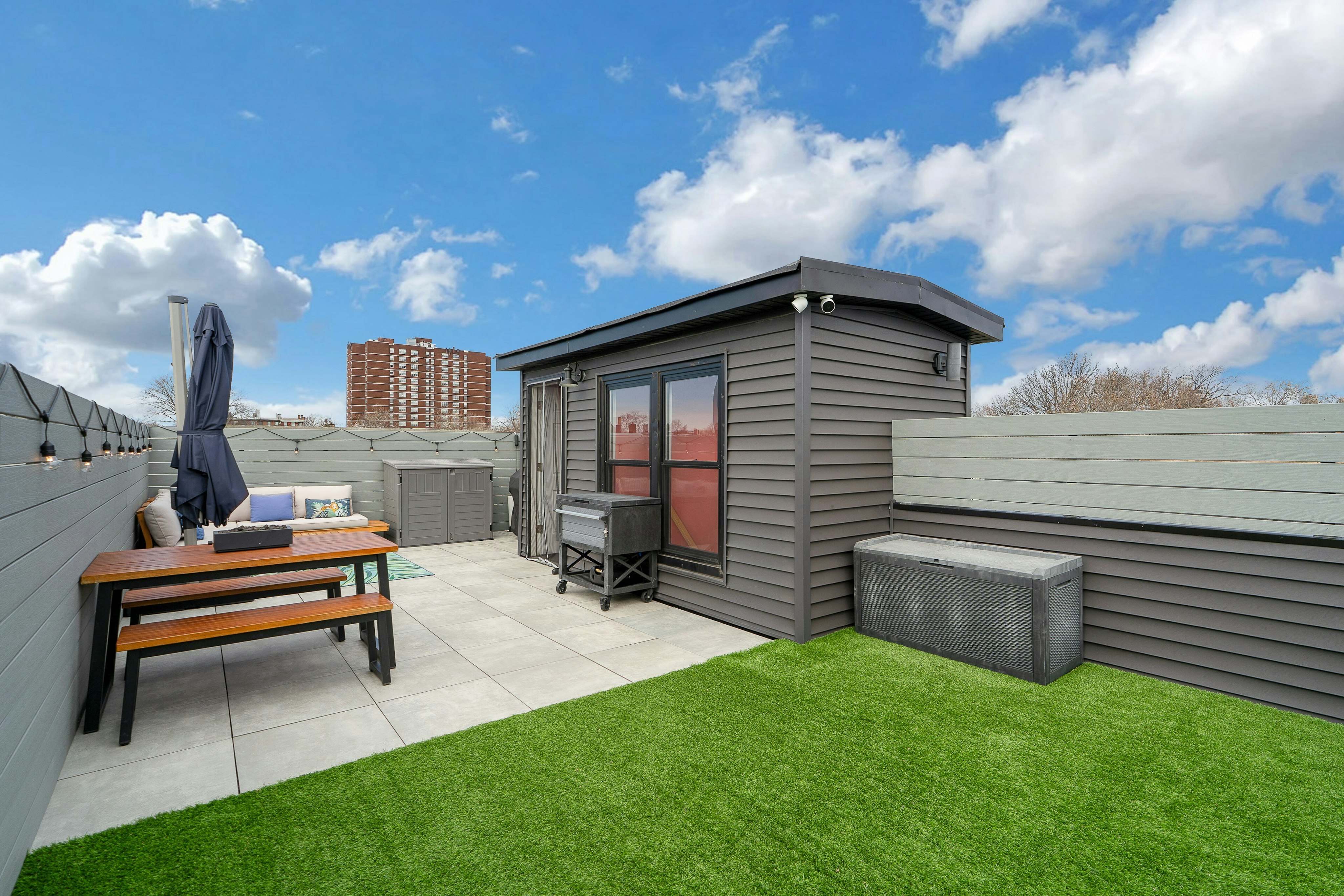 305 Arlington Avenue Unit 2
