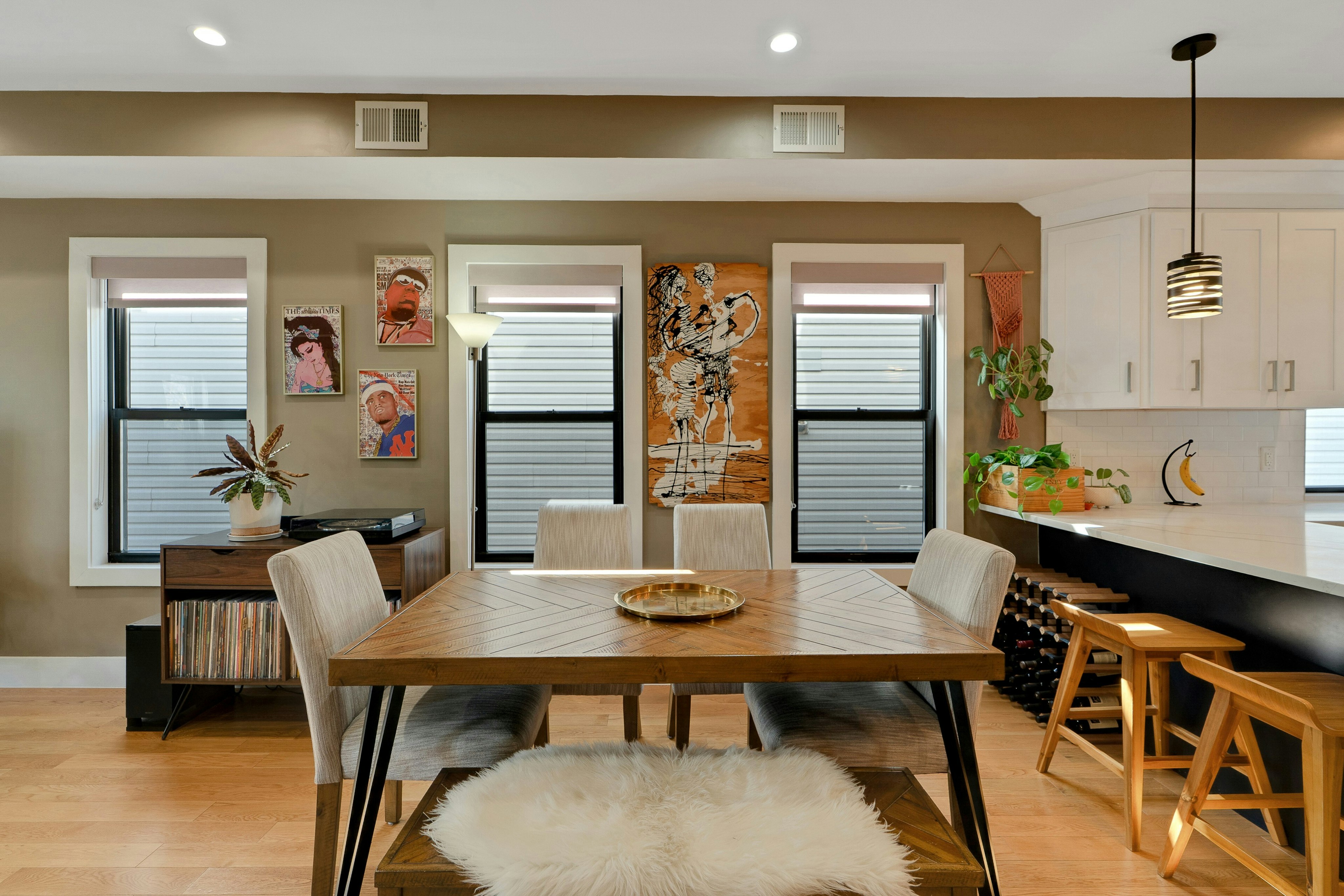 305 Arlington Avenue Unit 2