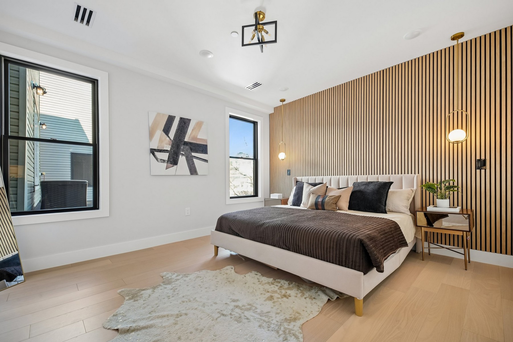 6 Elizabeth St Unit# 2