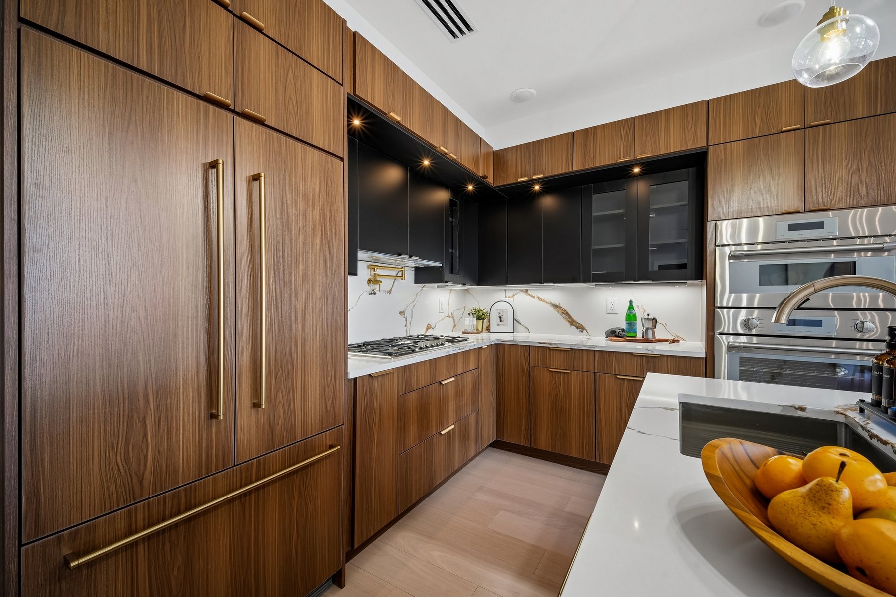 6 Elizabeth St Unit# 2