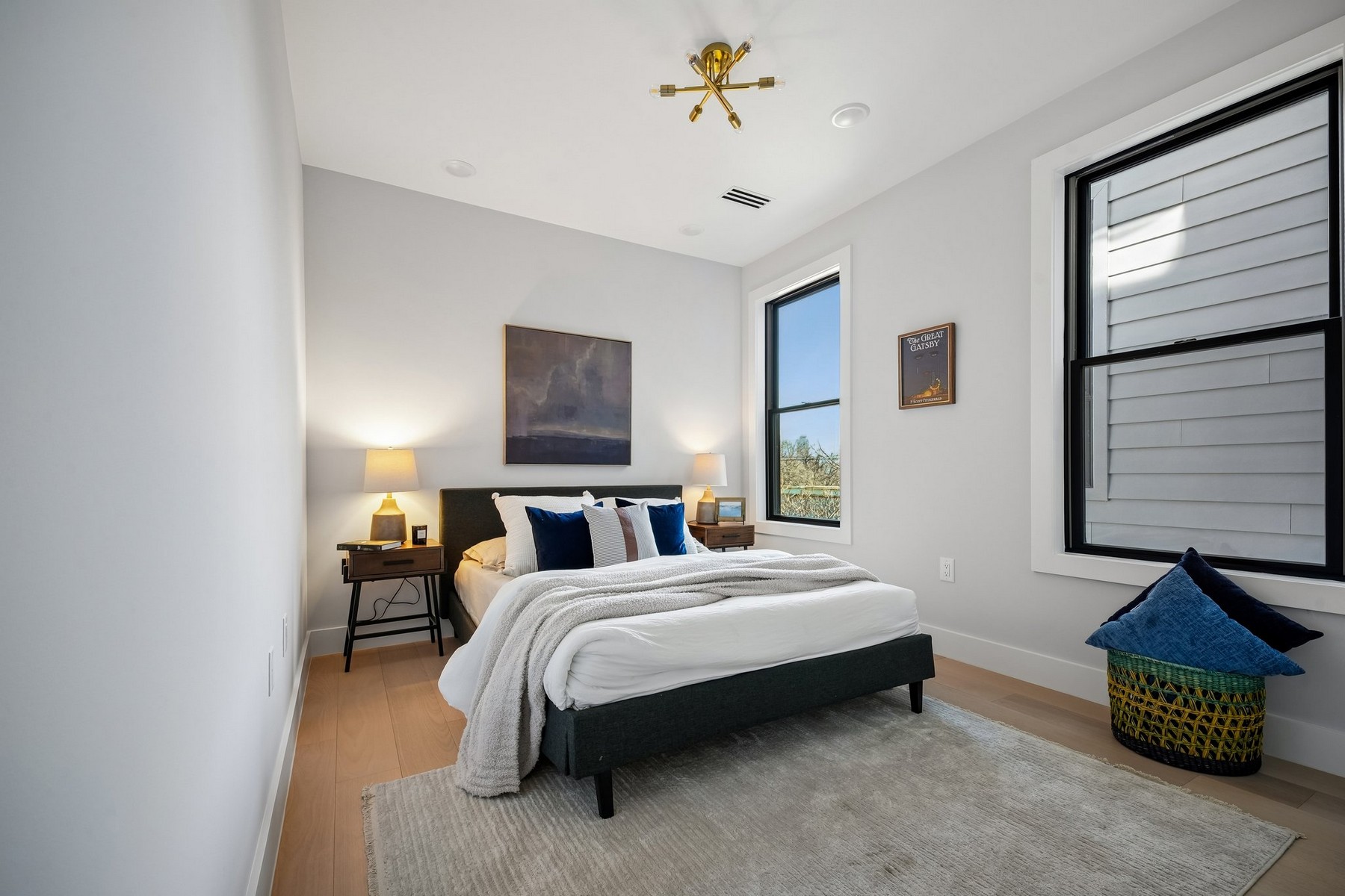 6 Elizabeth St Unit# 2