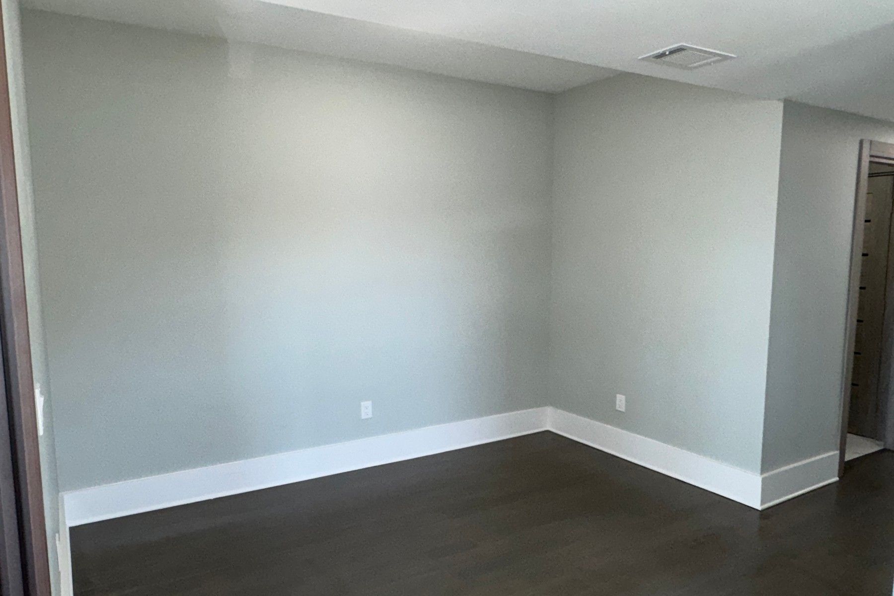 76 Corbin Ave Unit# 4