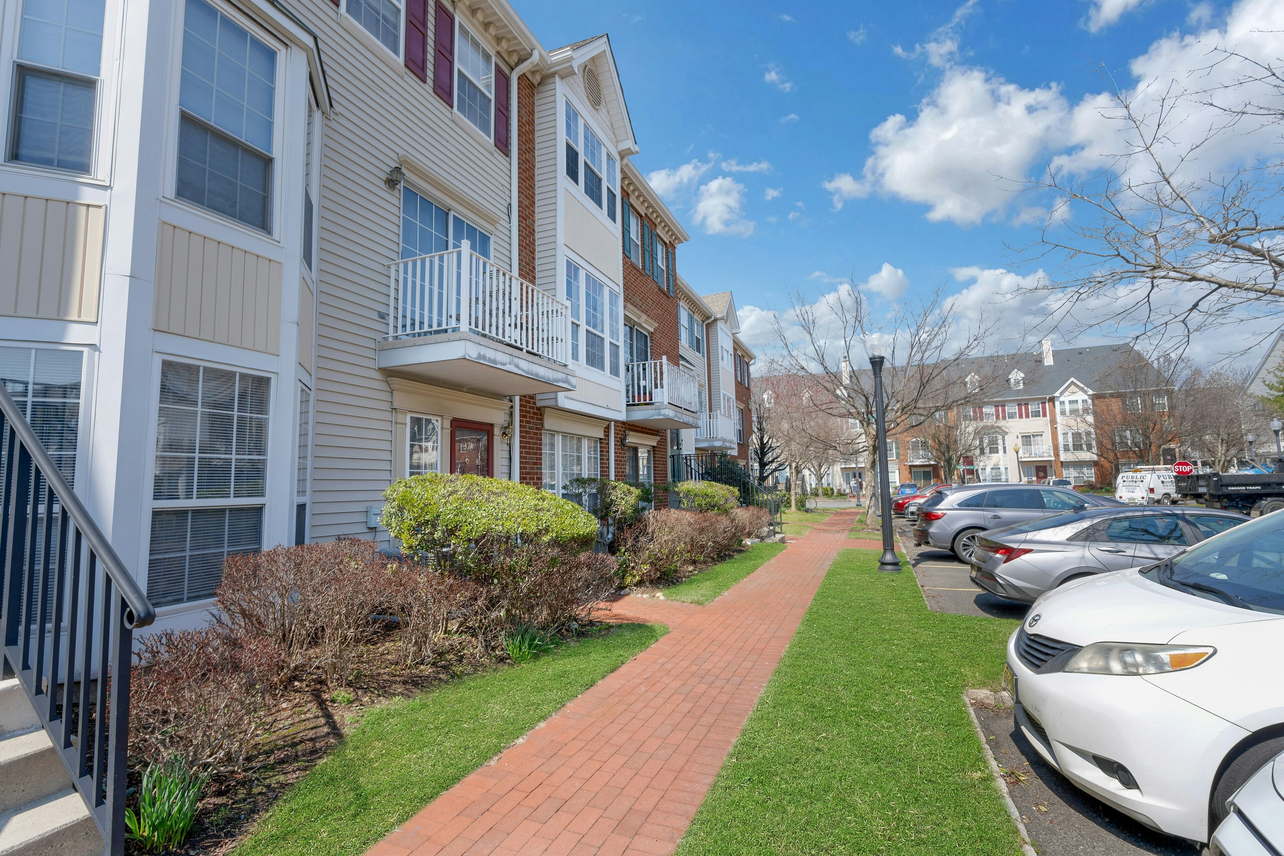 32 Cedar Street 