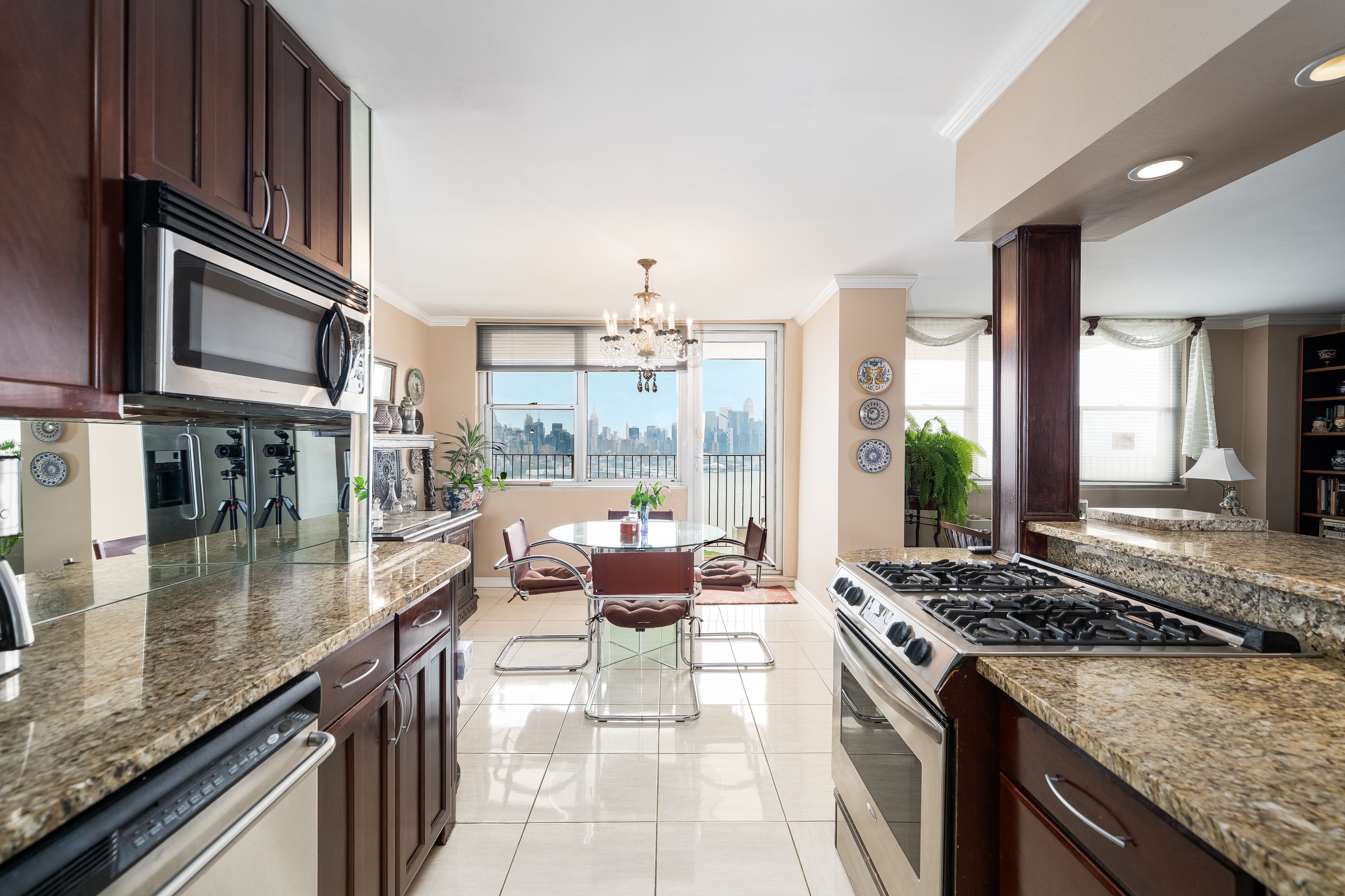 6040 JFK Boulevard East 23G