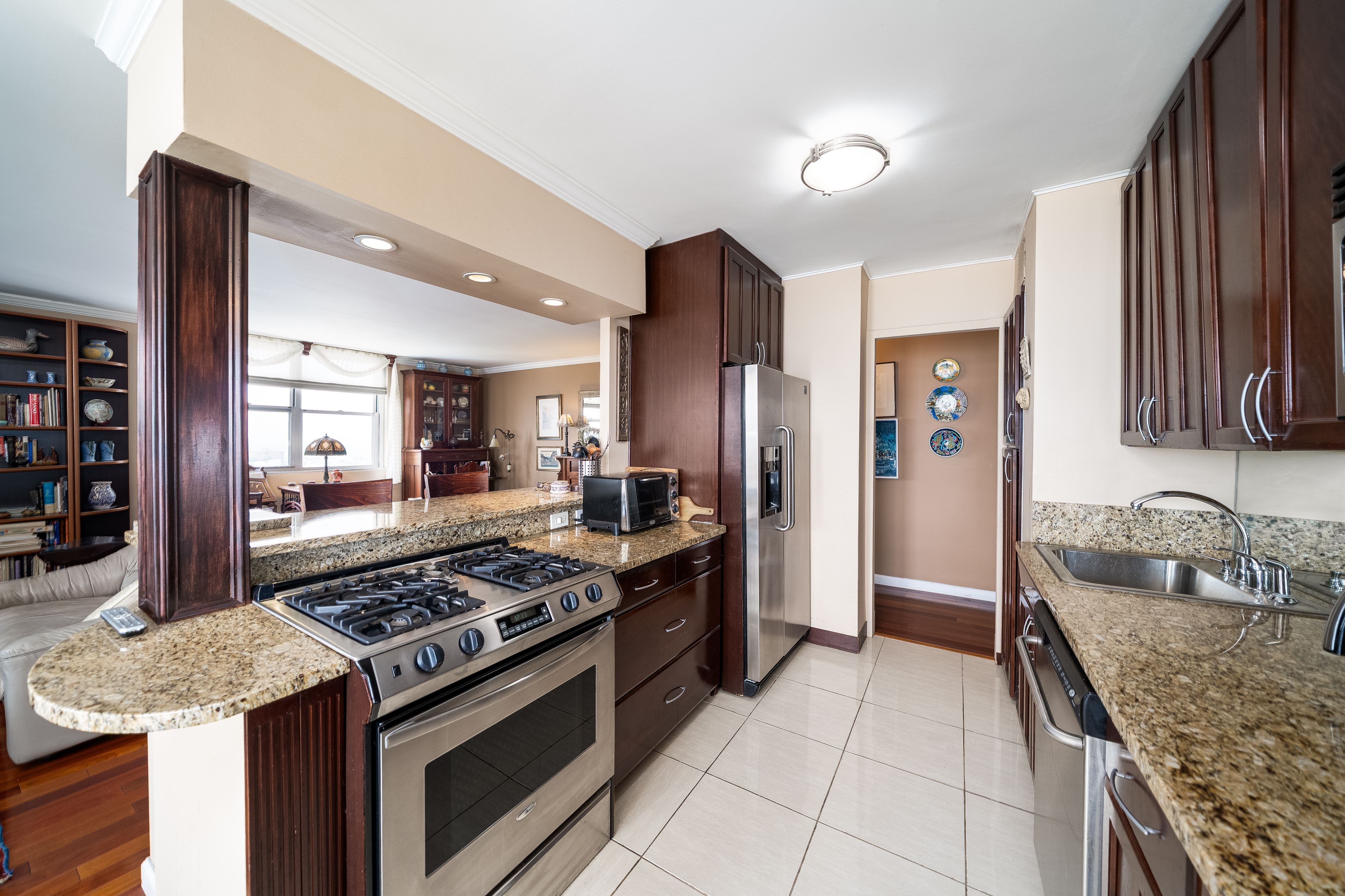 6040 JFK Boulevard East 23G
