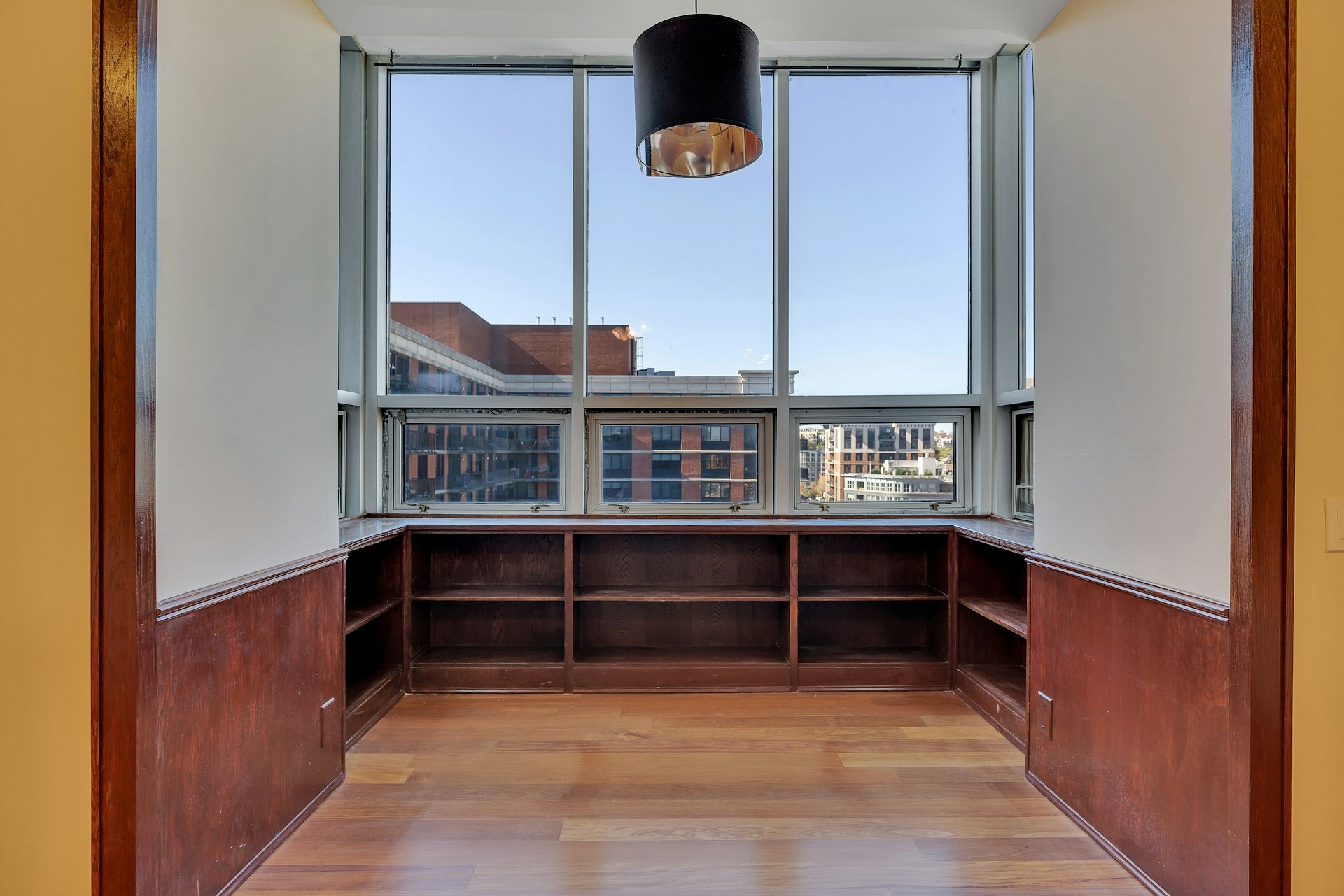 689 Luis M Marin Blvd Unit# 901