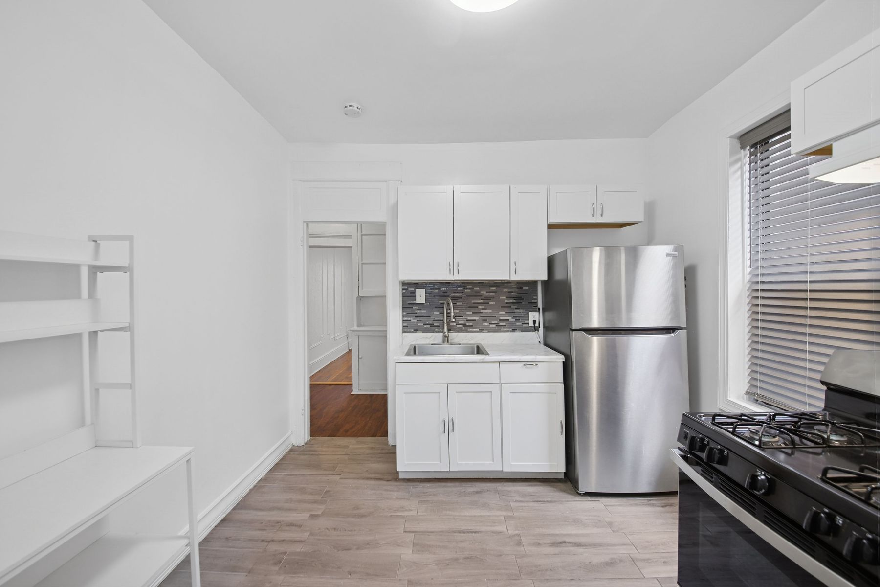 122A Baldwin Ave Unit# 1