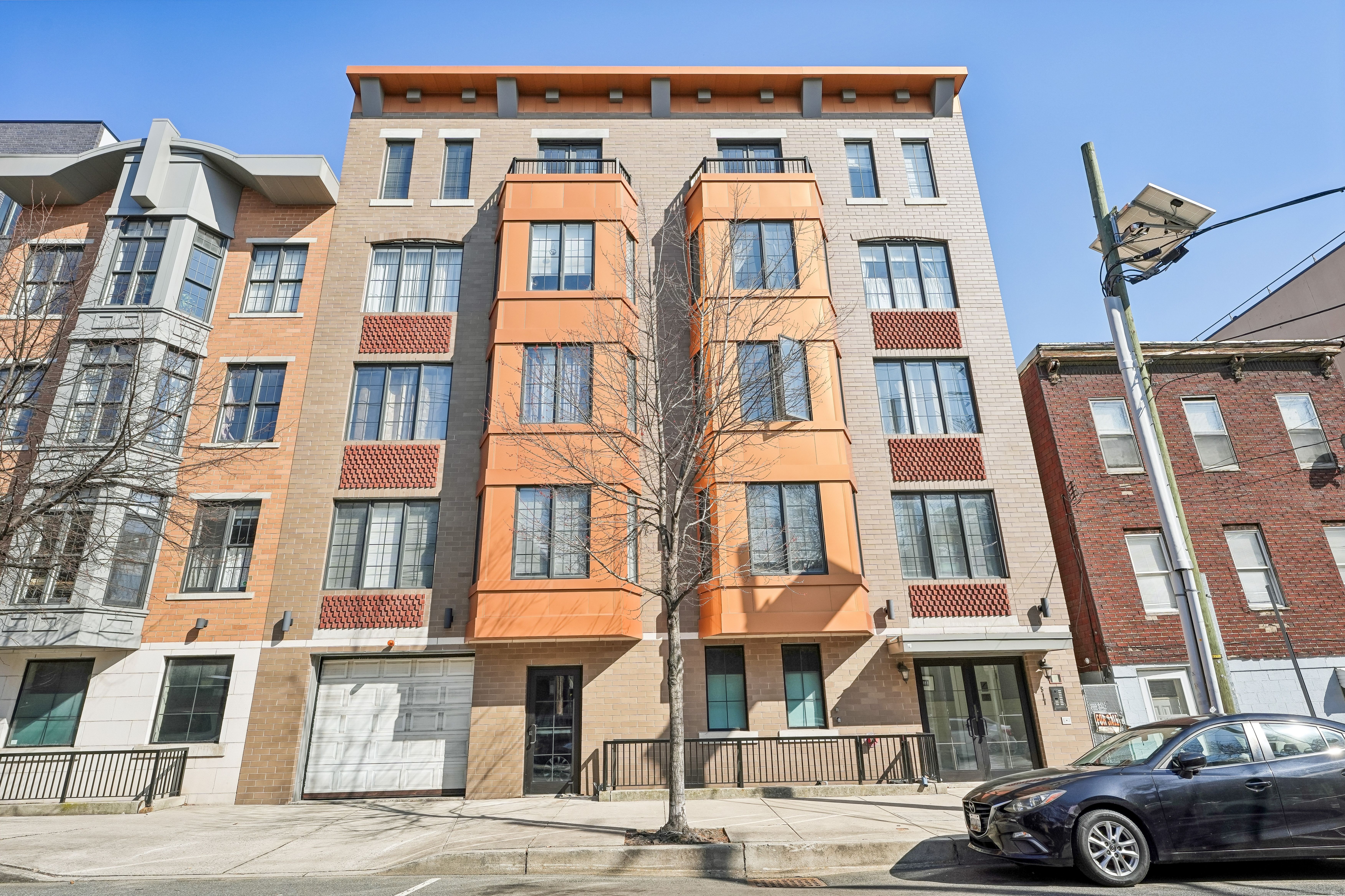 517 Jackson Street 403