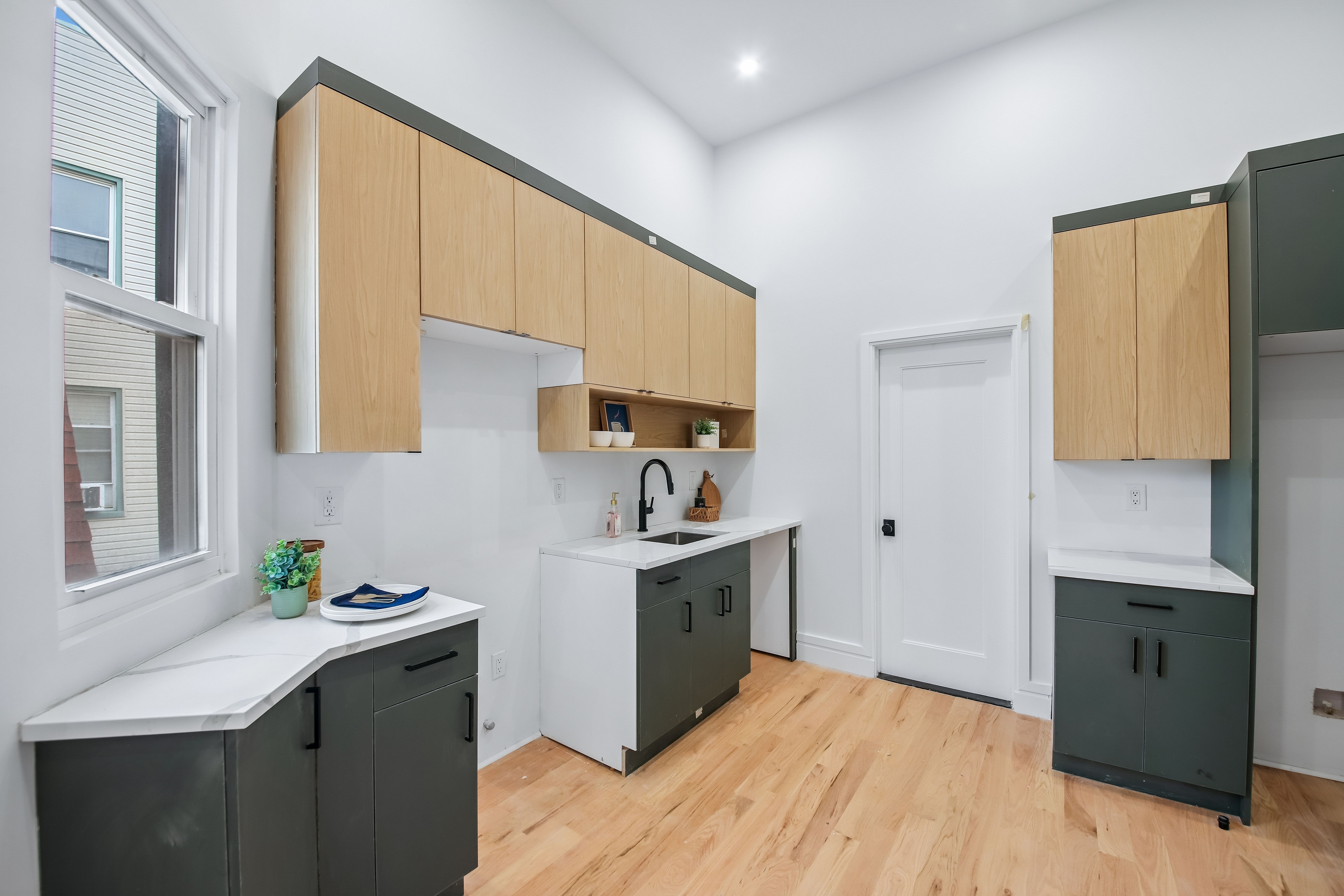 113 Lincoln Street, unit 2L 