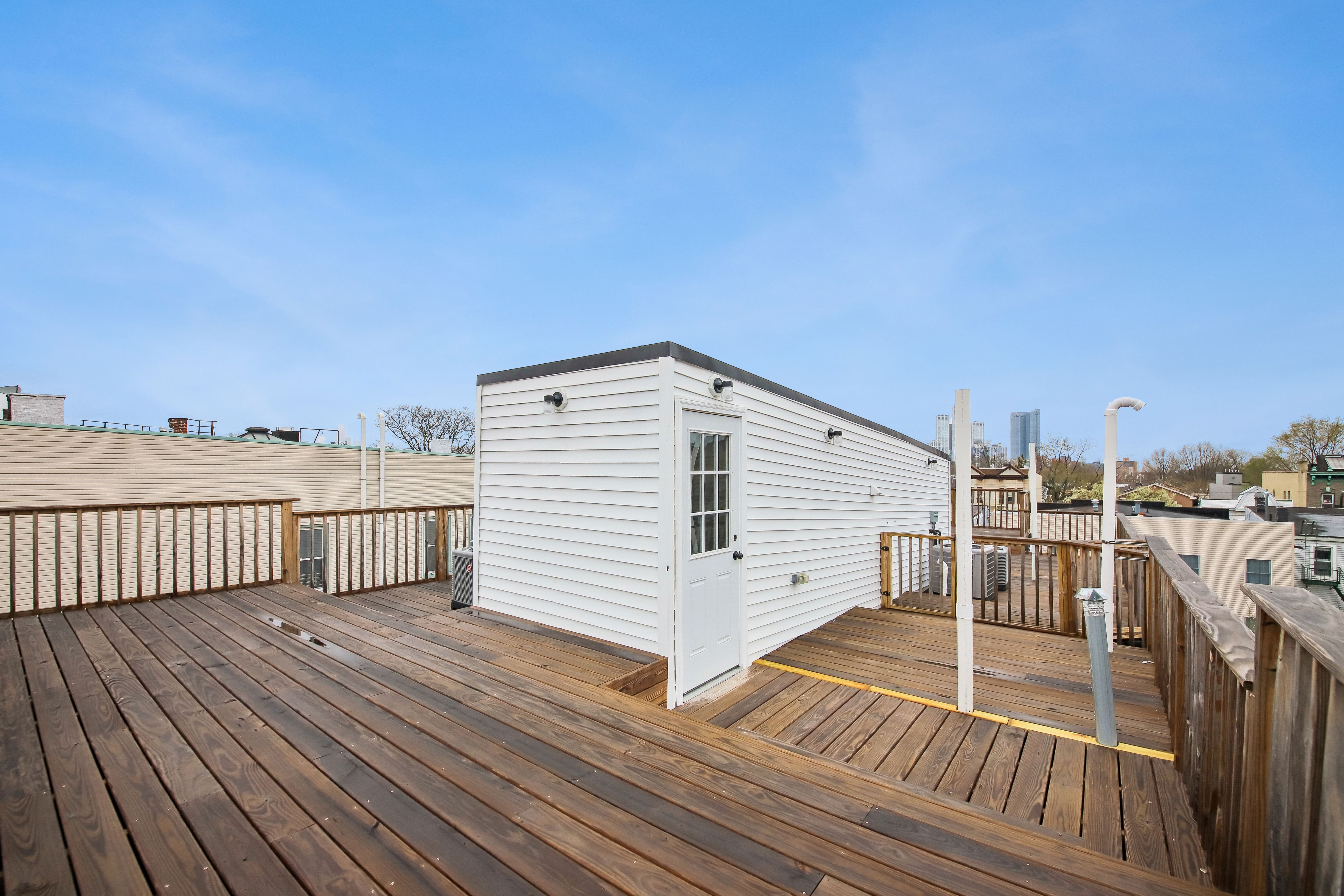 113 Lincoln Street, unit 2L 