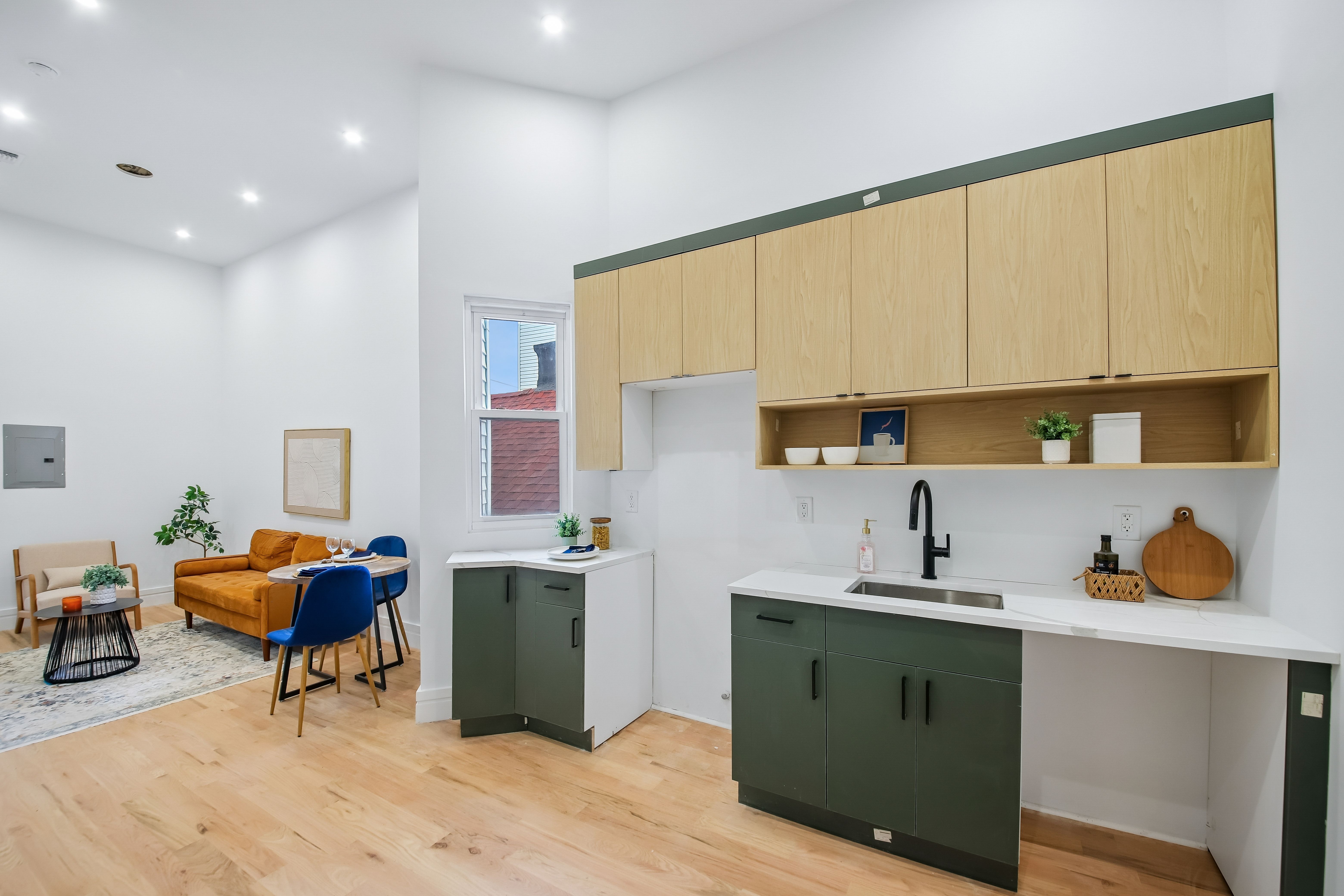 113 Lincoln Street, unit 2L 