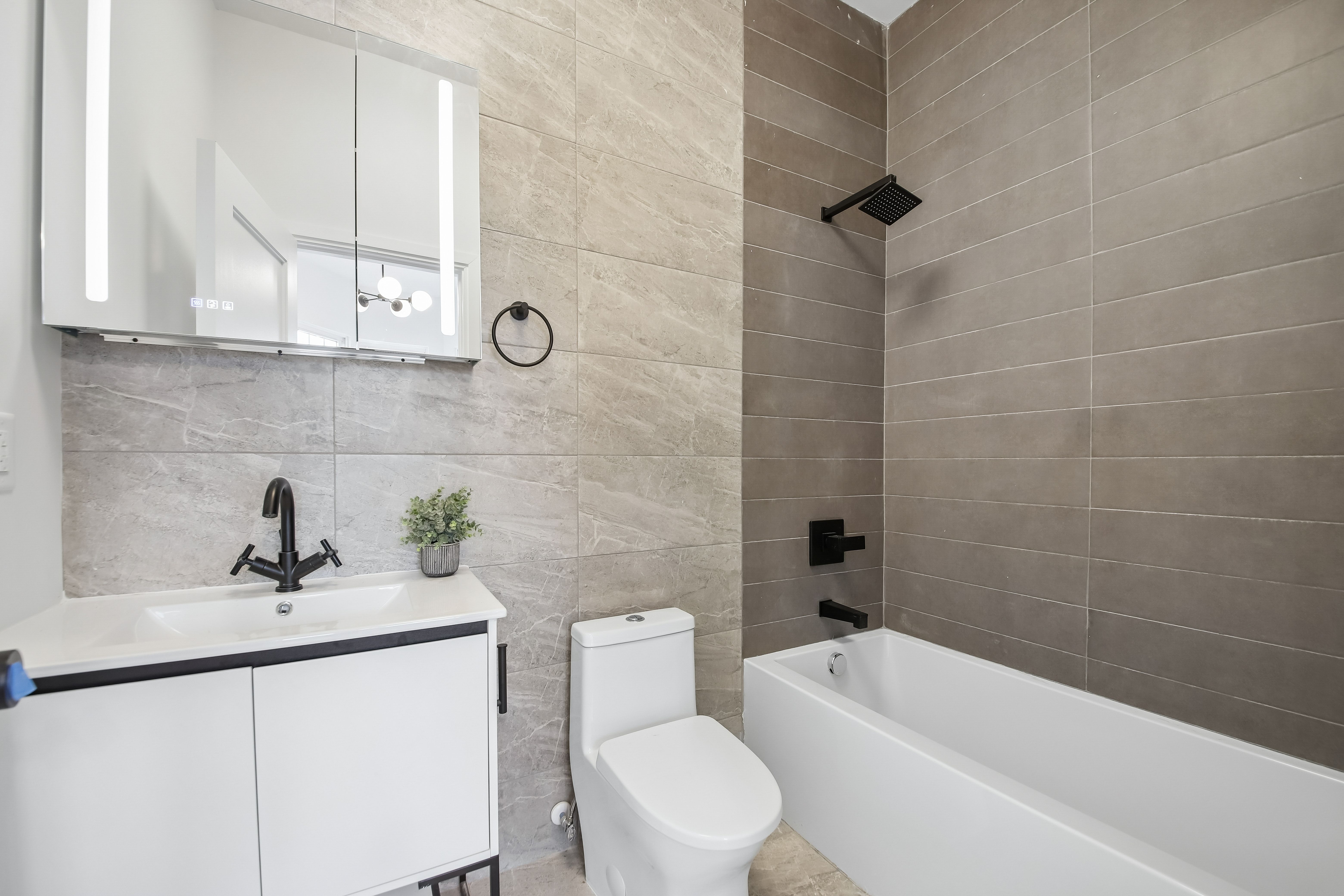 113 Lincoln Street, unit 2L 
