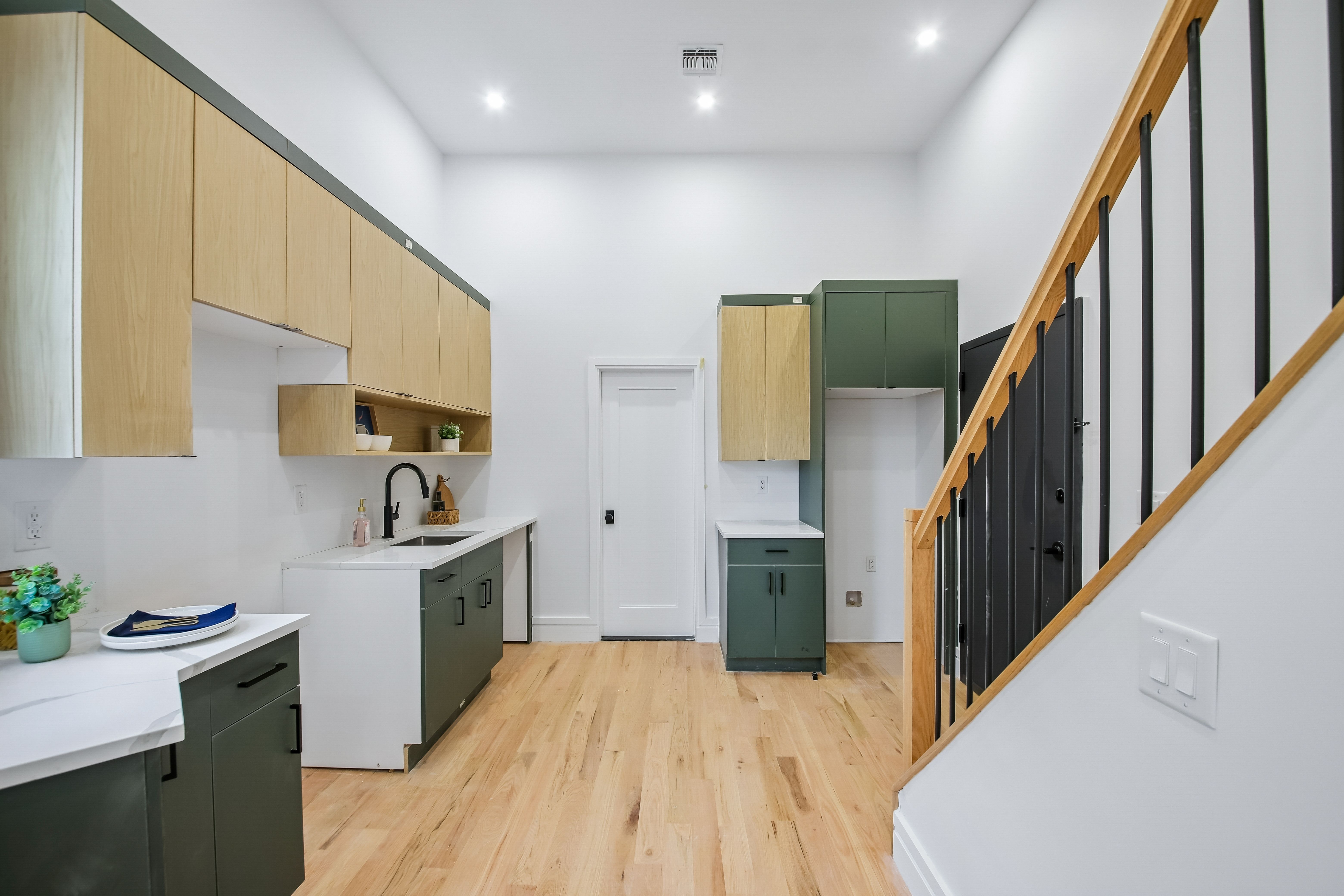 113 Lincoln Street, unit 2L 