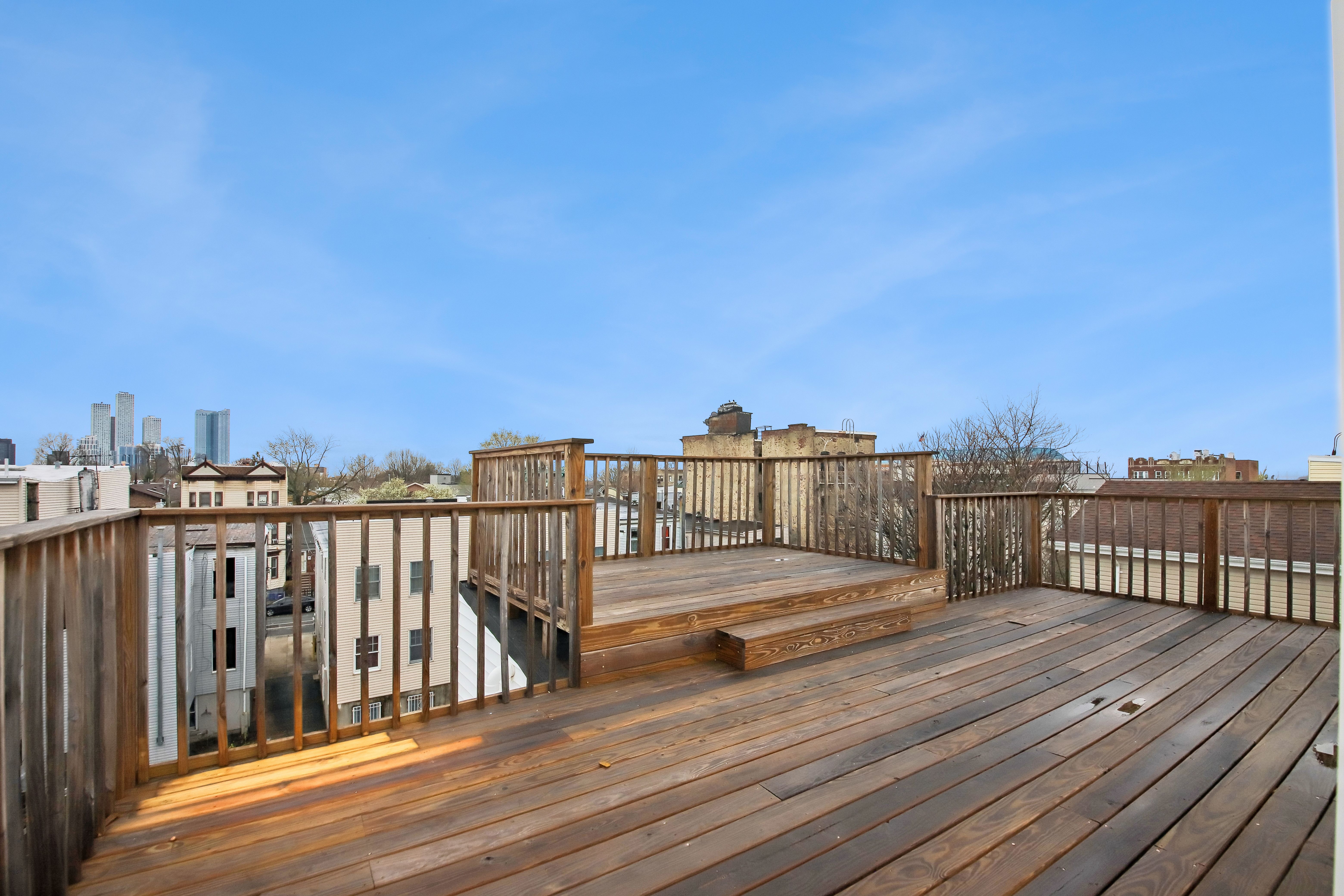 113 Lincoln Street, unit 2L 