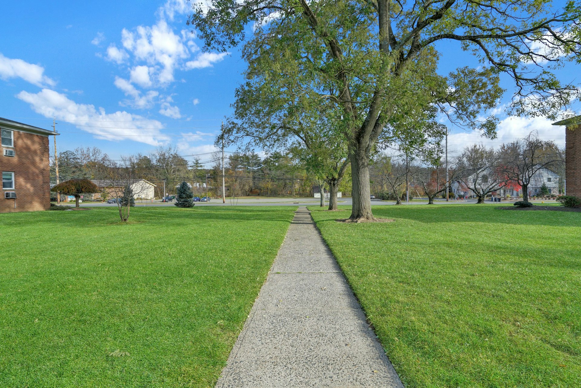 37 Knox Terrace #2B 