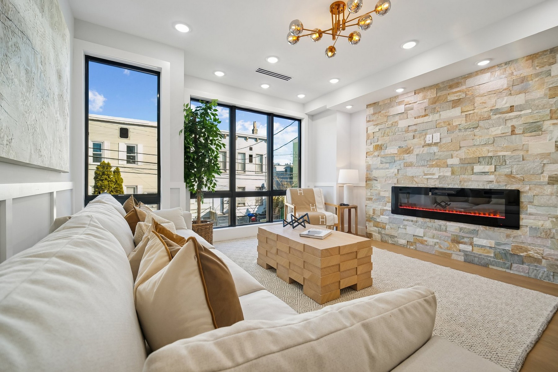 85 Bleecker St Unit# B