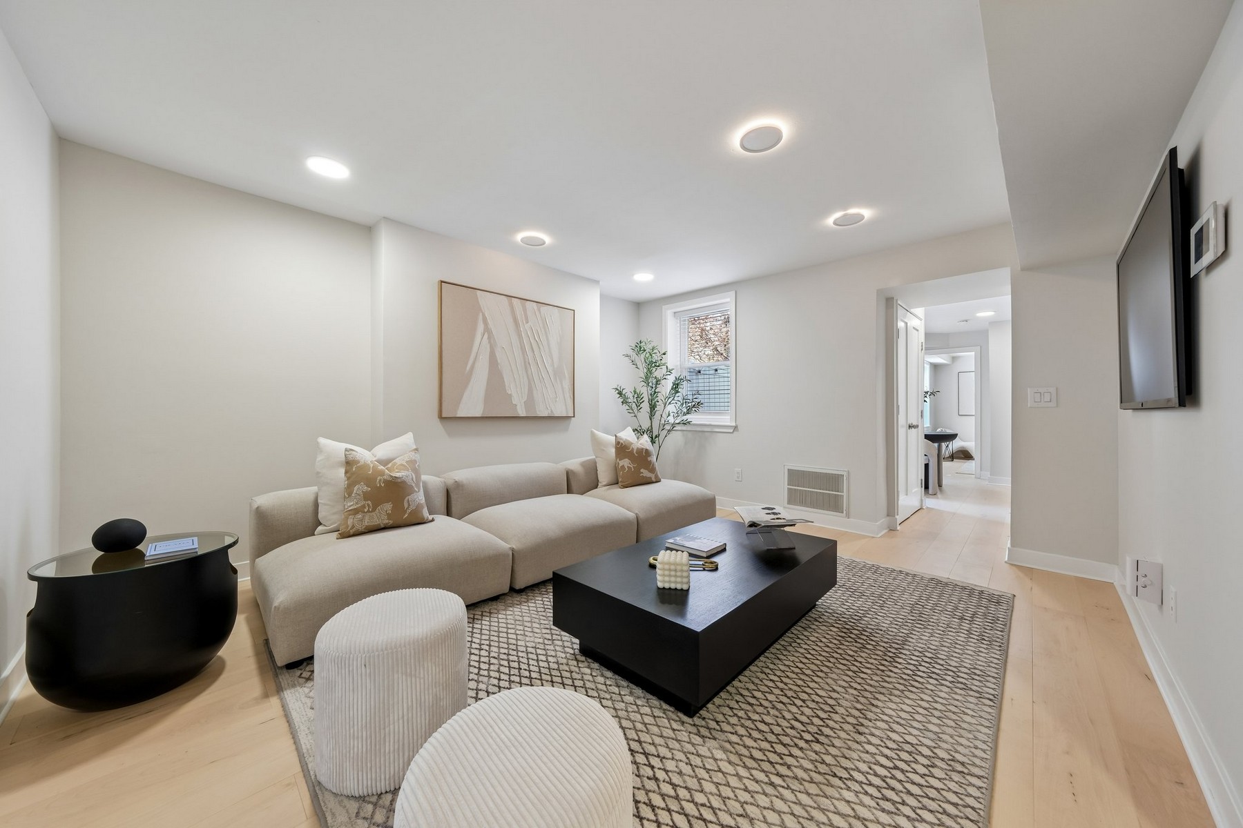 435 Jersey Avenue, unit 1 