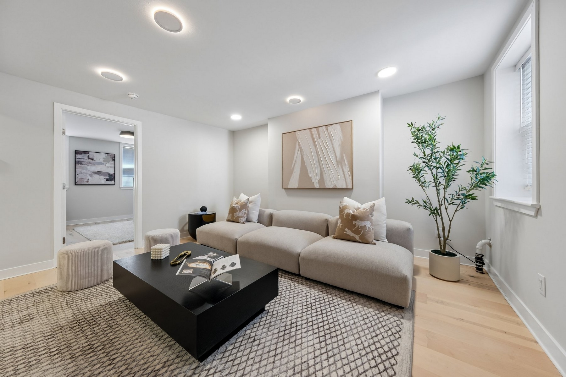 435 Jersey Avenue, unit 1 