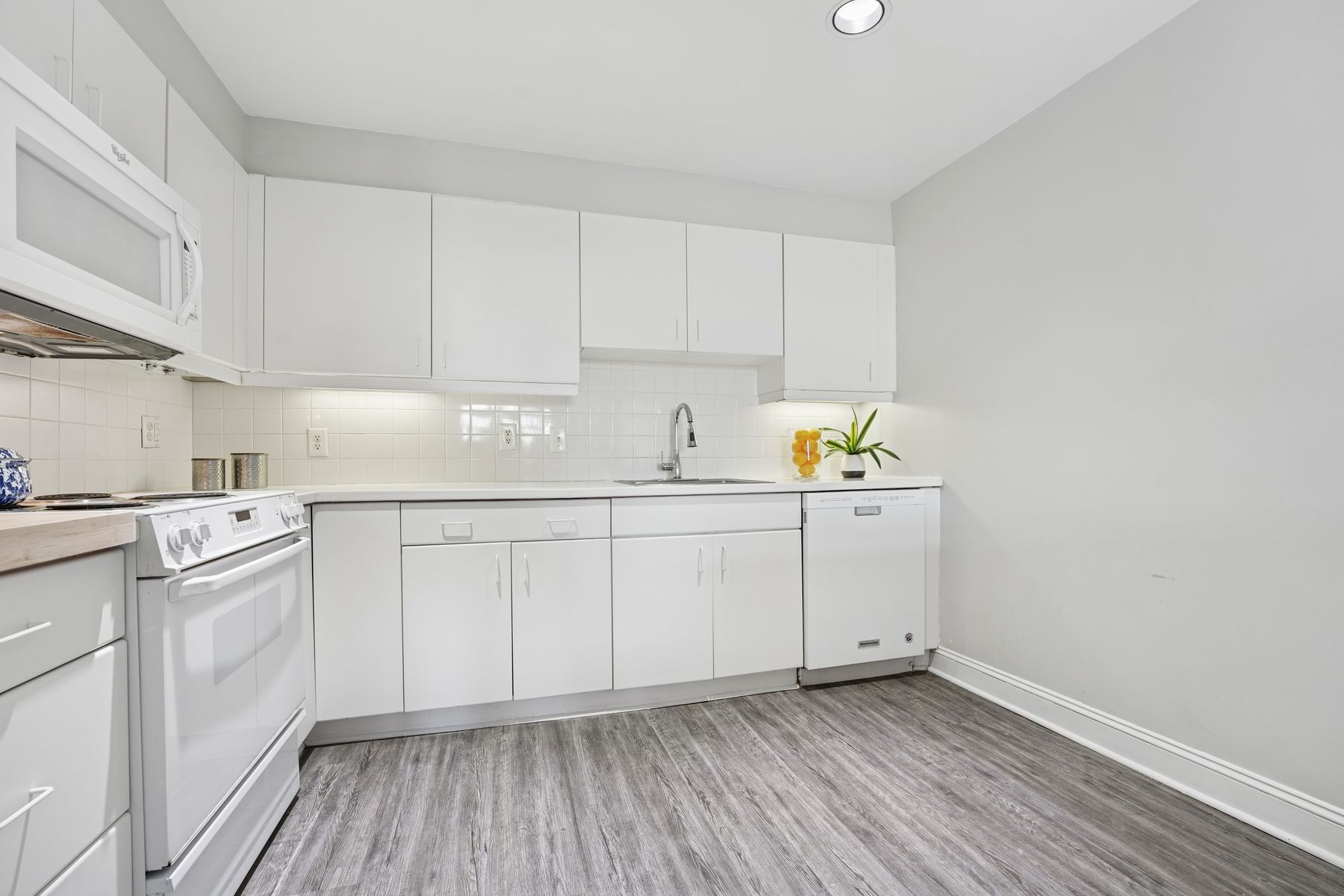 206 Shearwater Court West, unit 74 