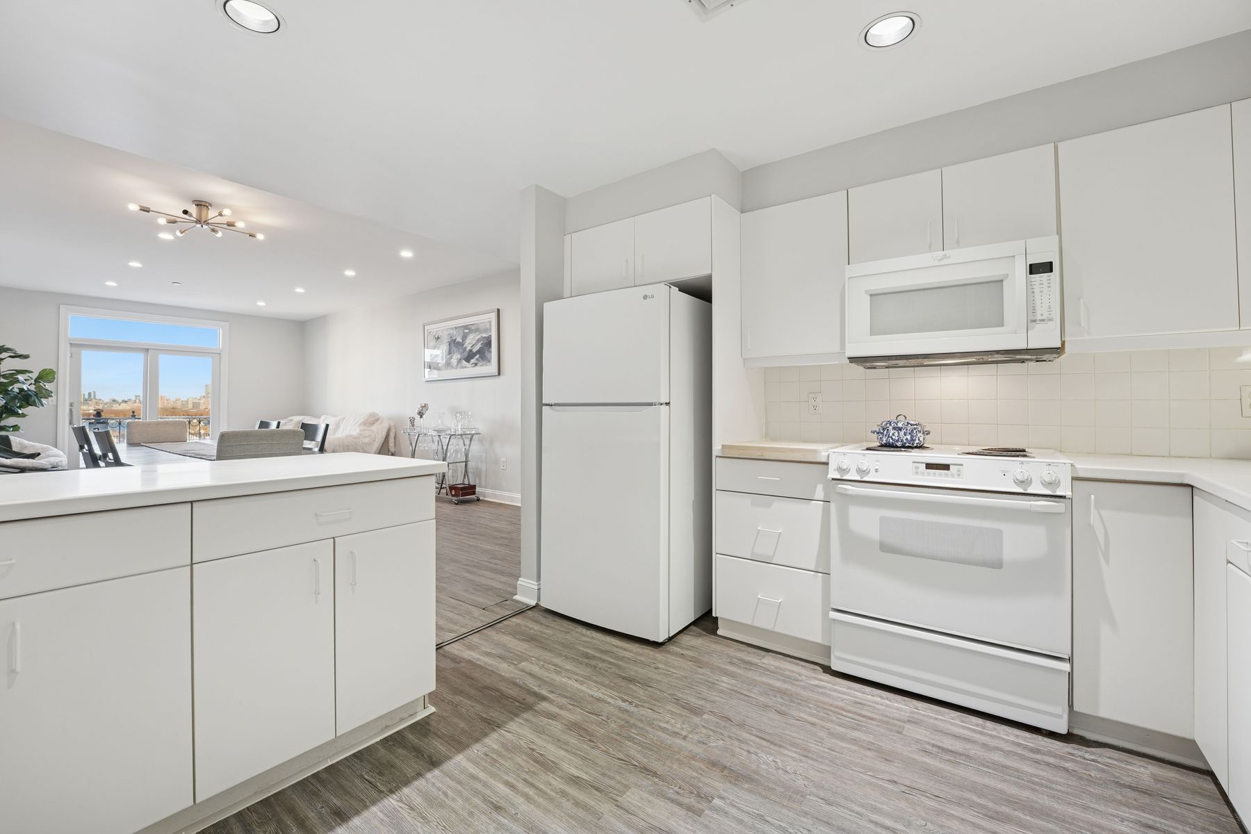 206 Shearwater Court West, unit 74 