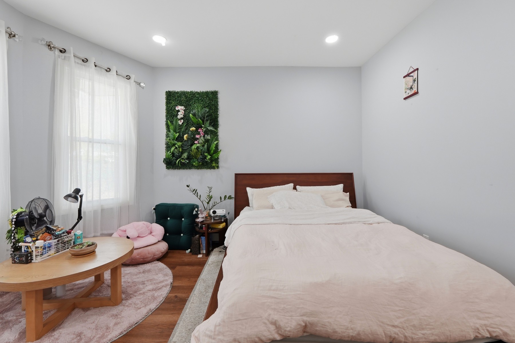 17 Troy Street #2