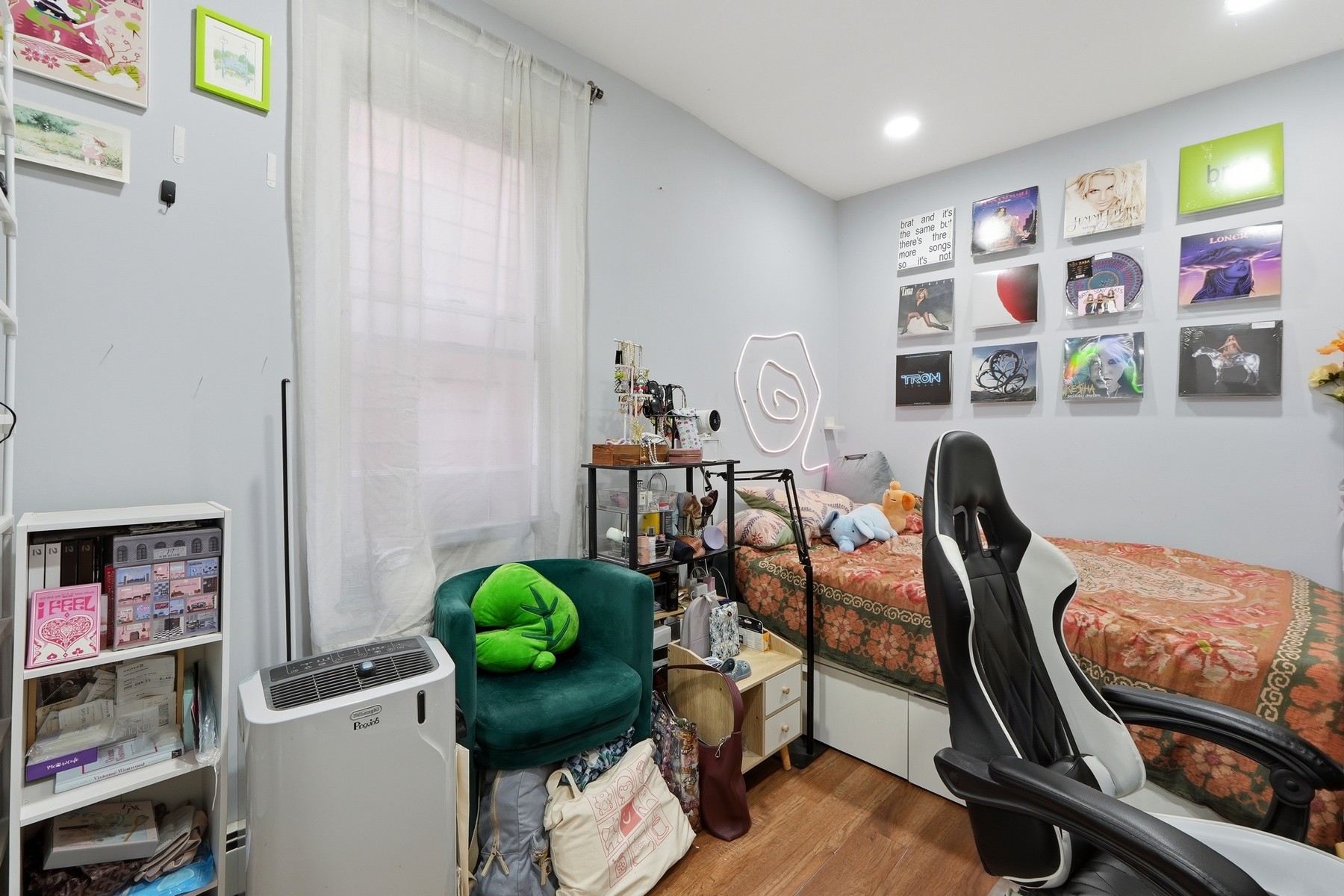 17 Troy Street #2