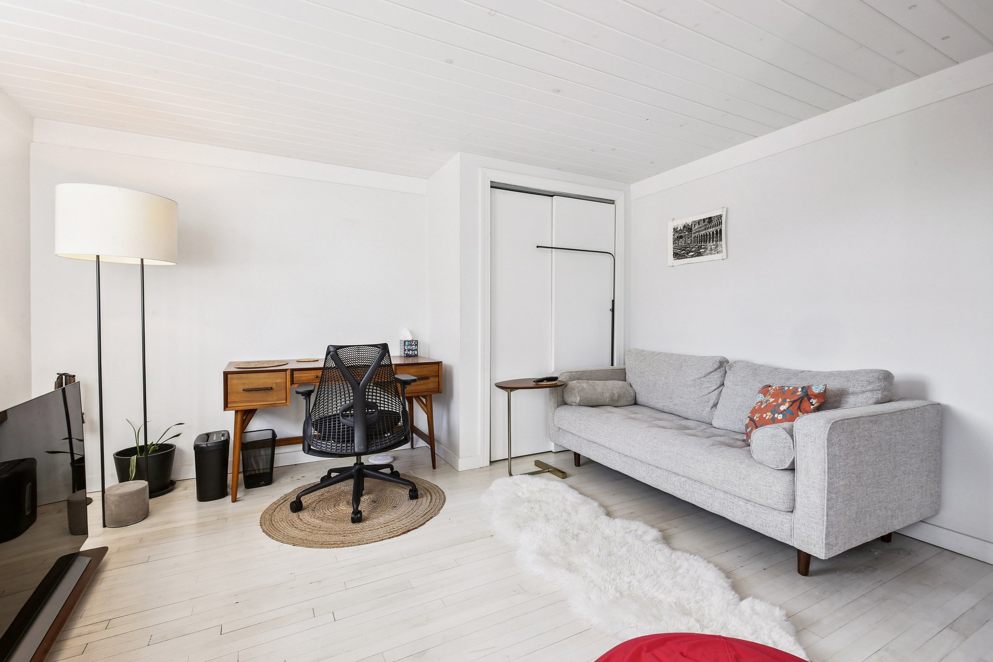 464 Central Ave Unit# 206
