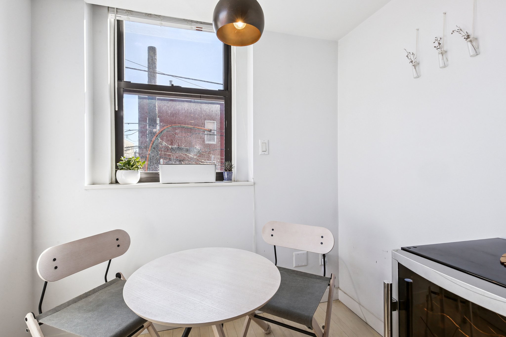464 Central Ave Unit# 206