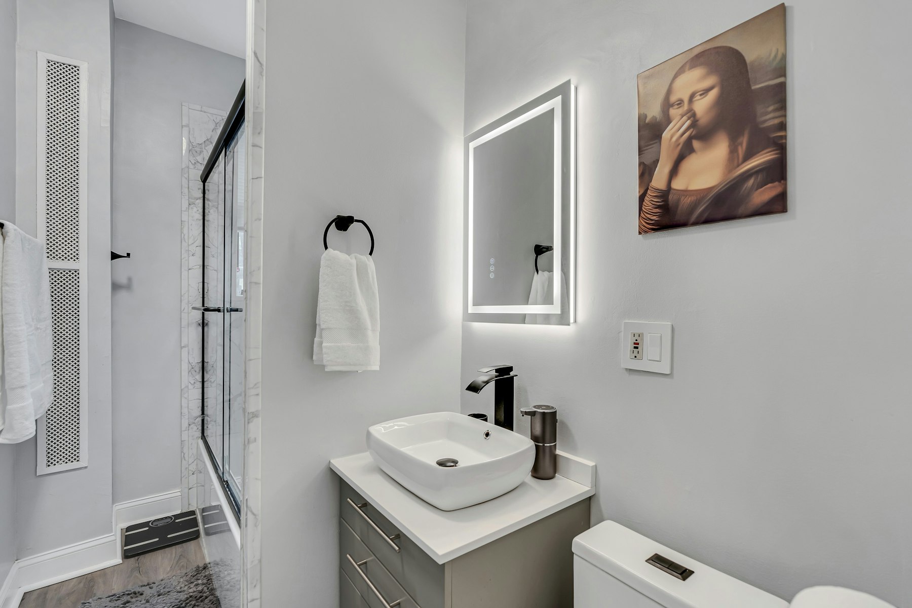 275 Harrison Avenue, unit 507 