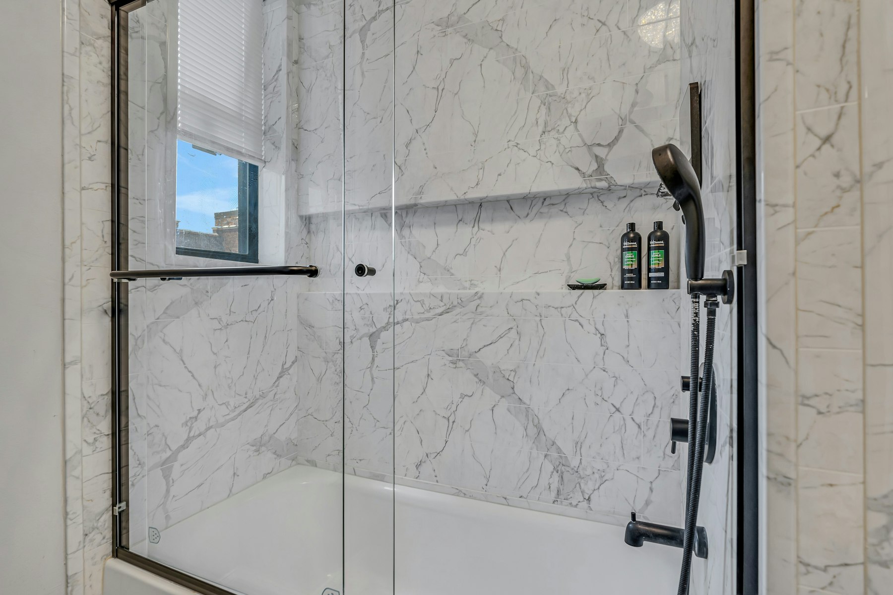 275 Harrison Avenue, unit 507 