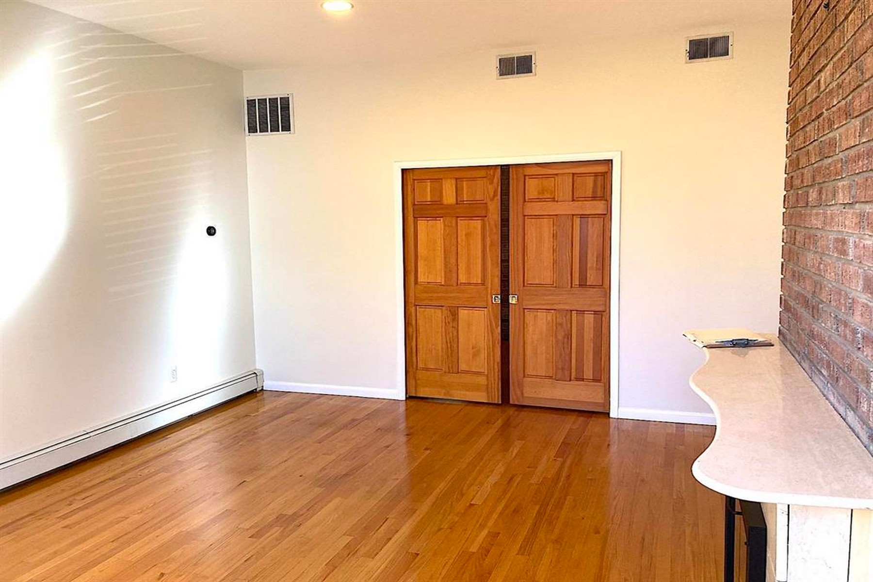 284 Magnoila Ave  #1 